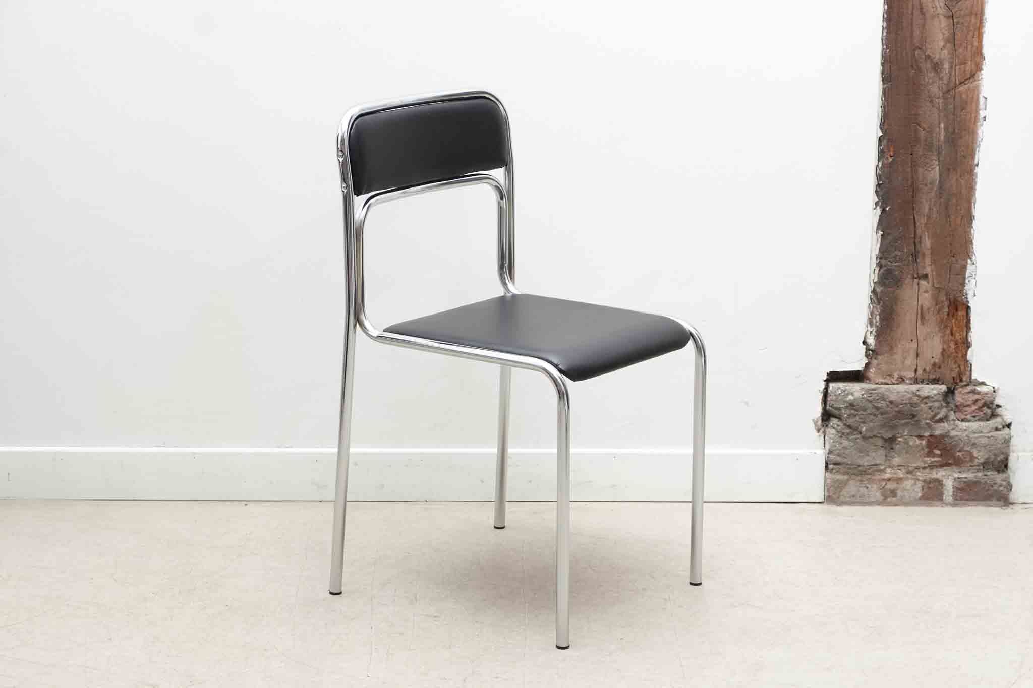 Chaise Lili