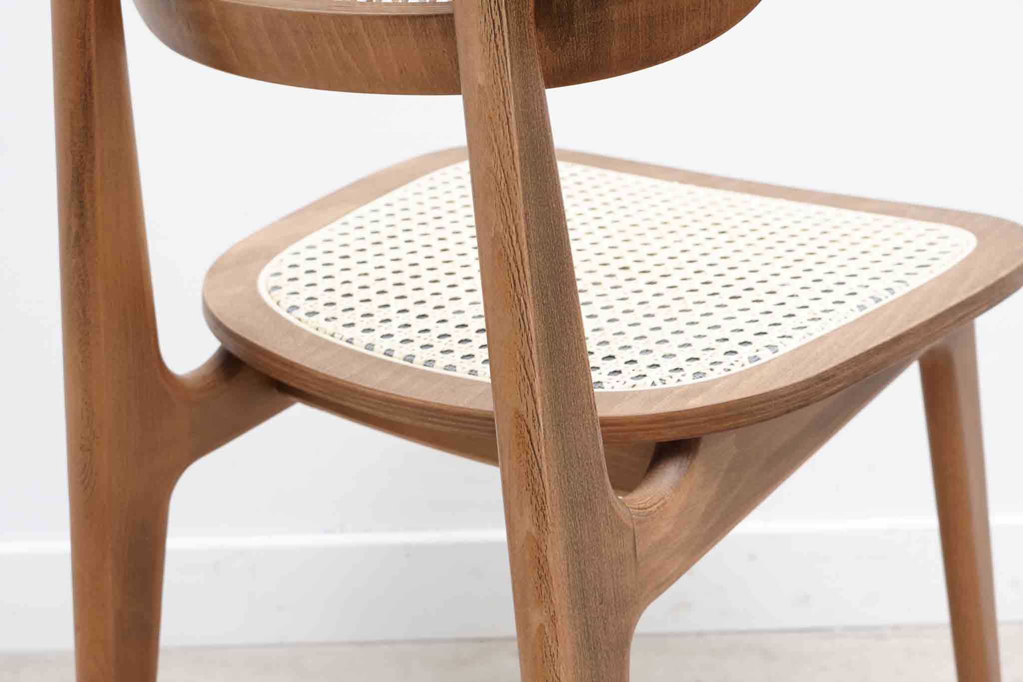 Chaise en bois et rotin style Japonais