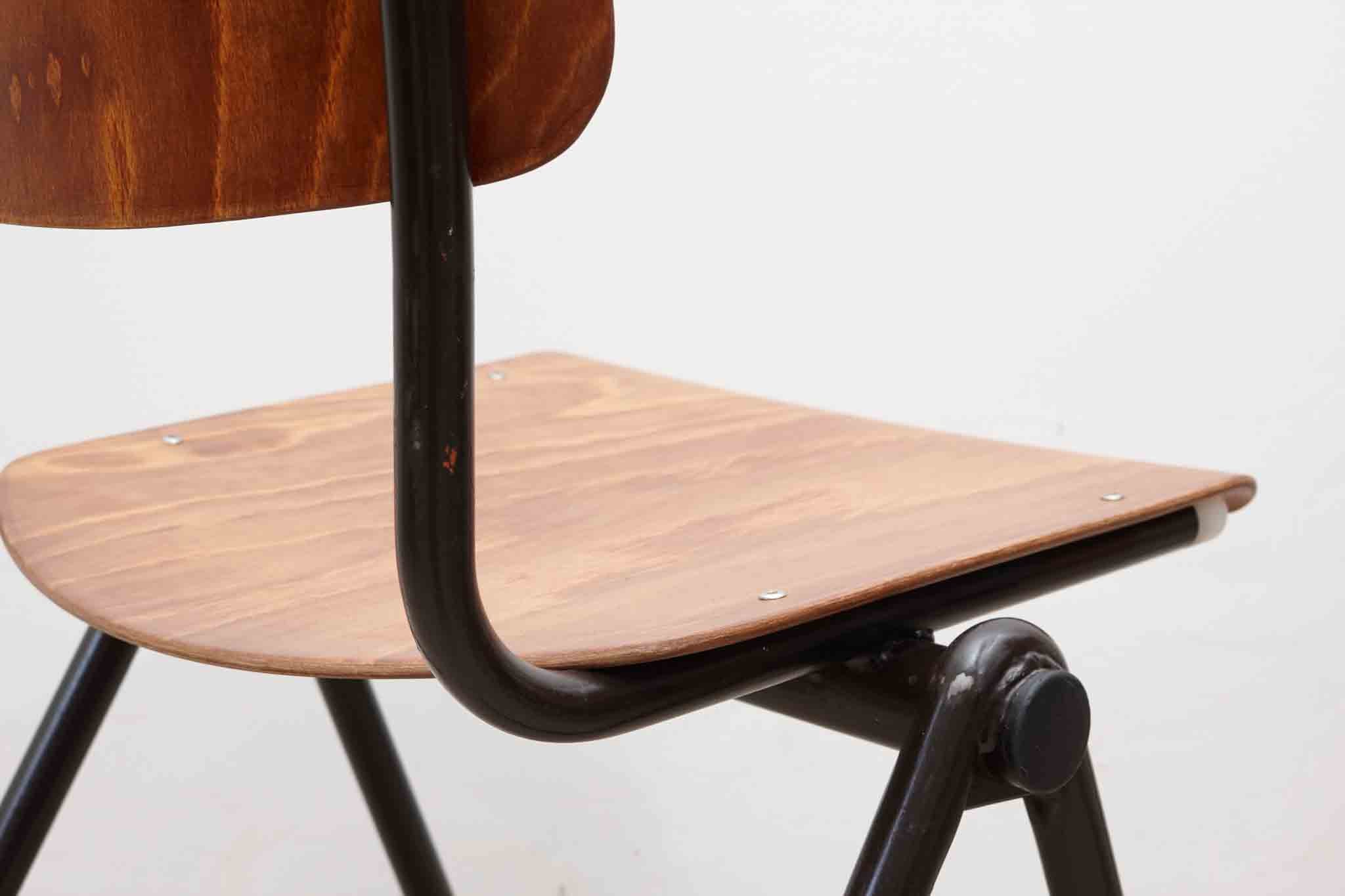 Chaise Galvanitas S35