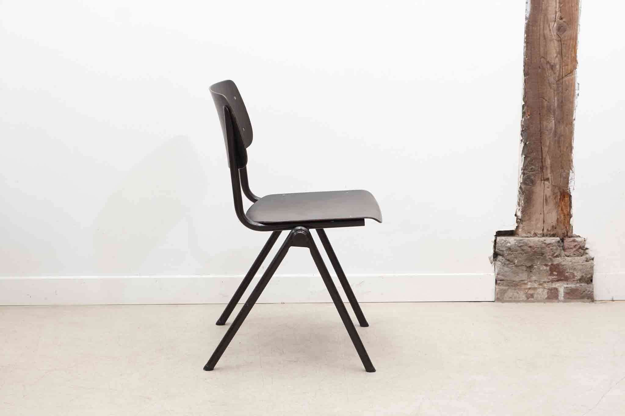 Chaise Galvanitas S35