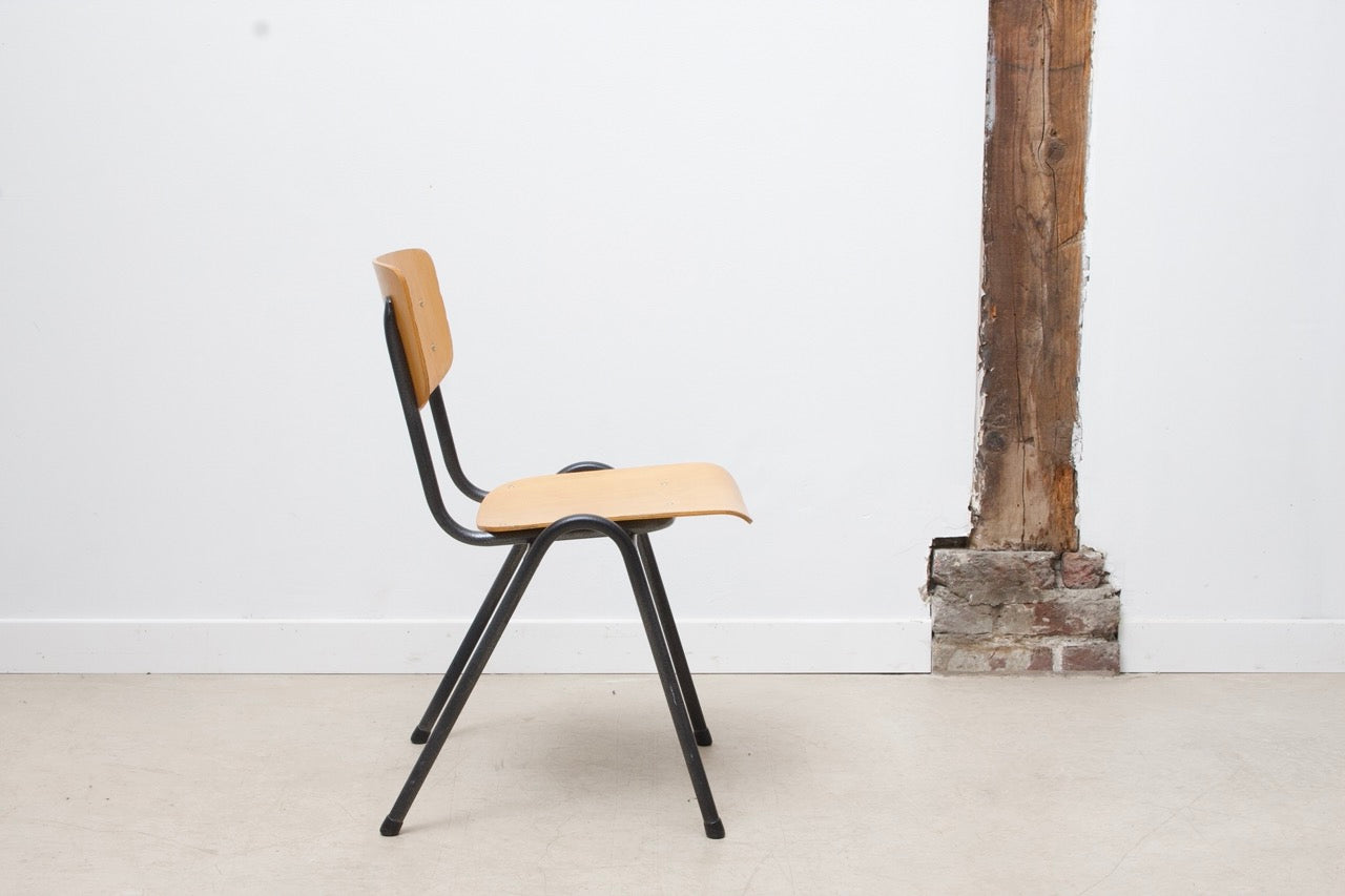 Eromes F4 gray oak chair with hooks