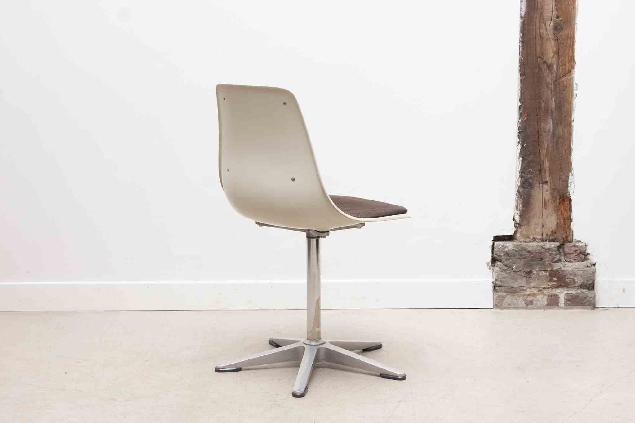 Chaises vintage Wilkhahn tulipe marron / blanc