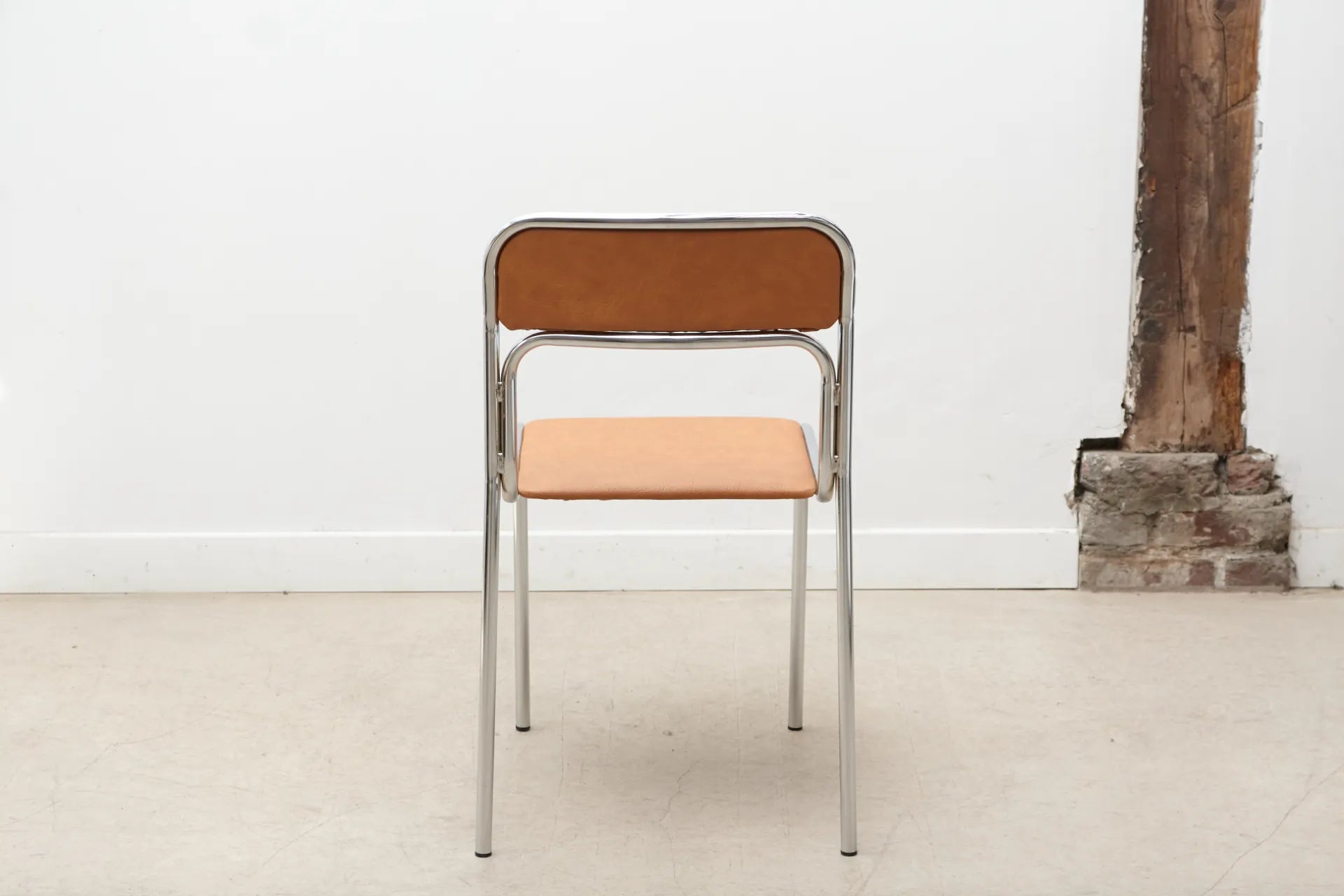 Chaise Lili