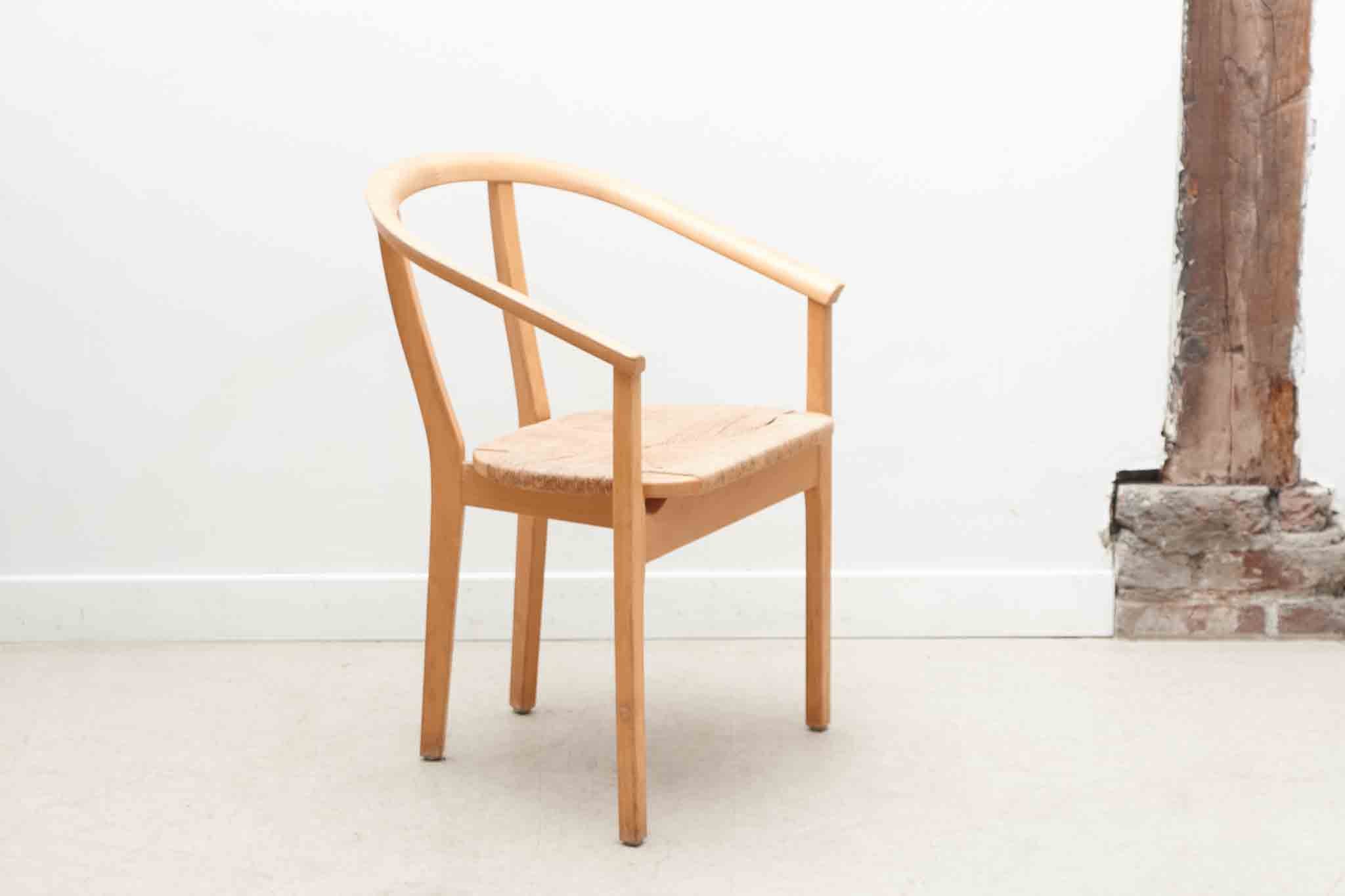 Lot de 4 chaises scandinave paillées