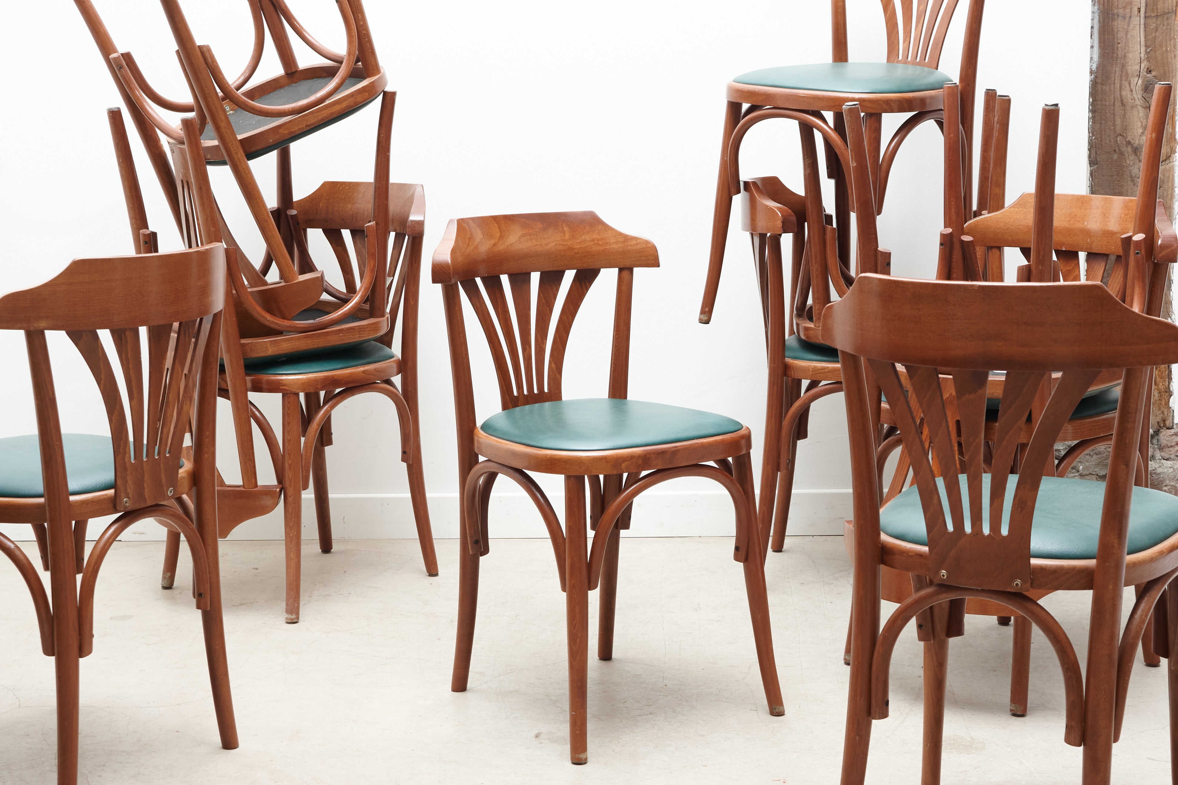 Upholstered bistro chair oak / cognac