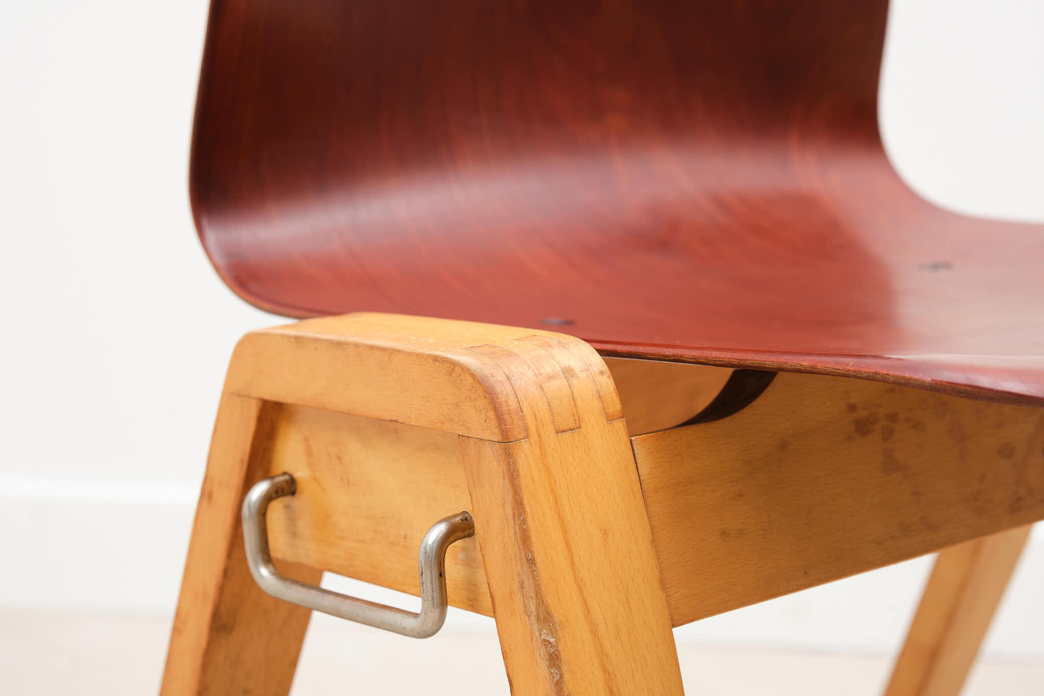 Stackable chair in gray oak pagholz