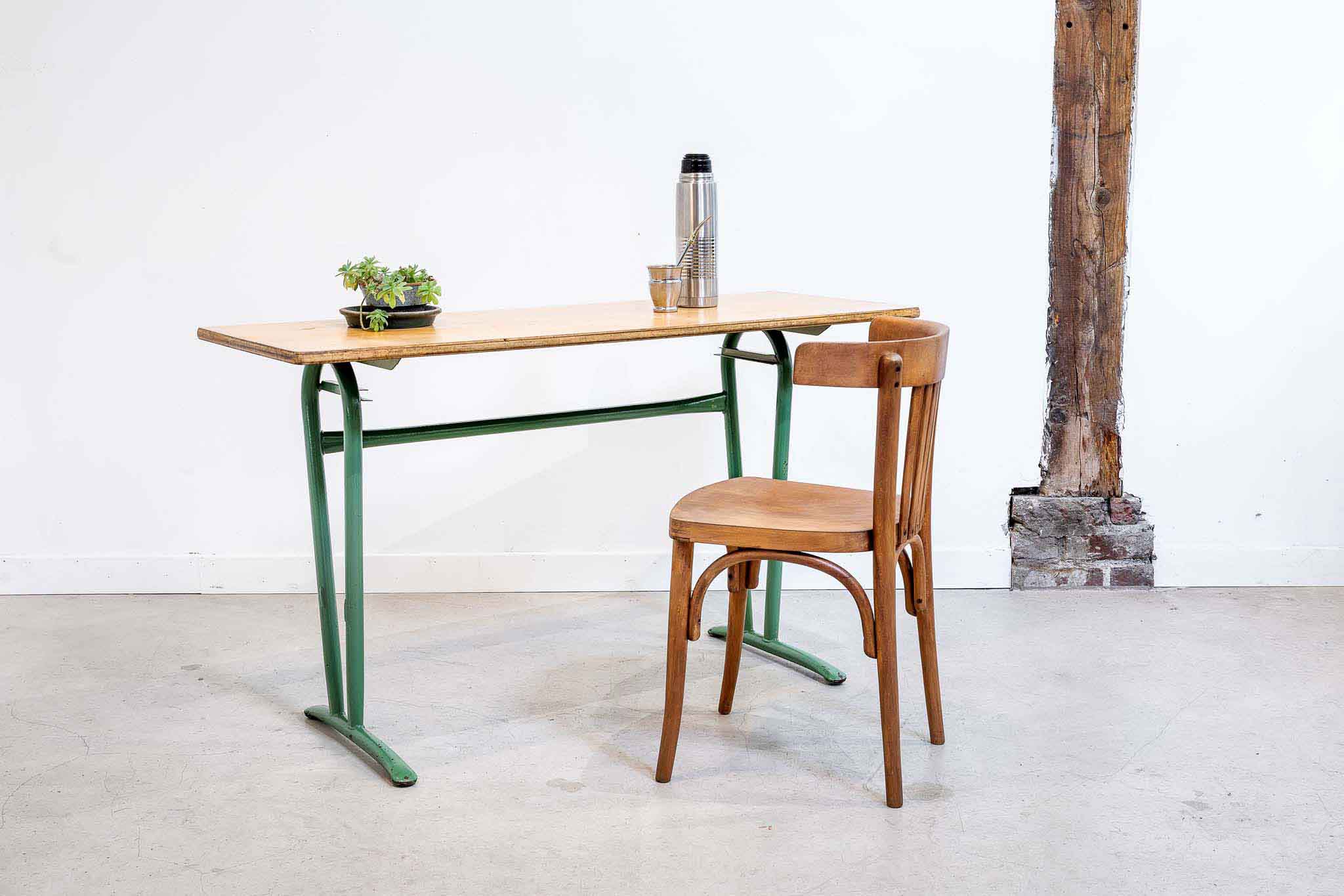 Bureau en bois et métal