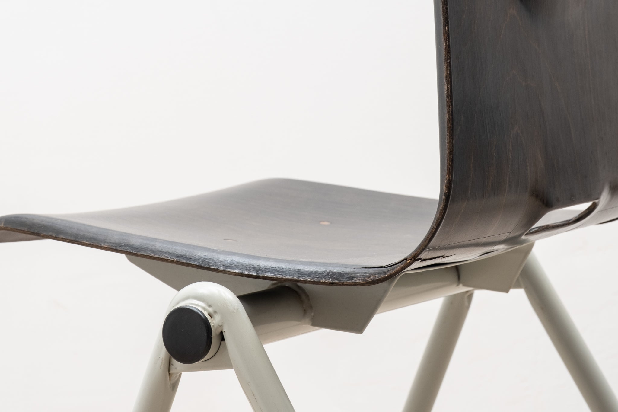 S30 gray ebony chair