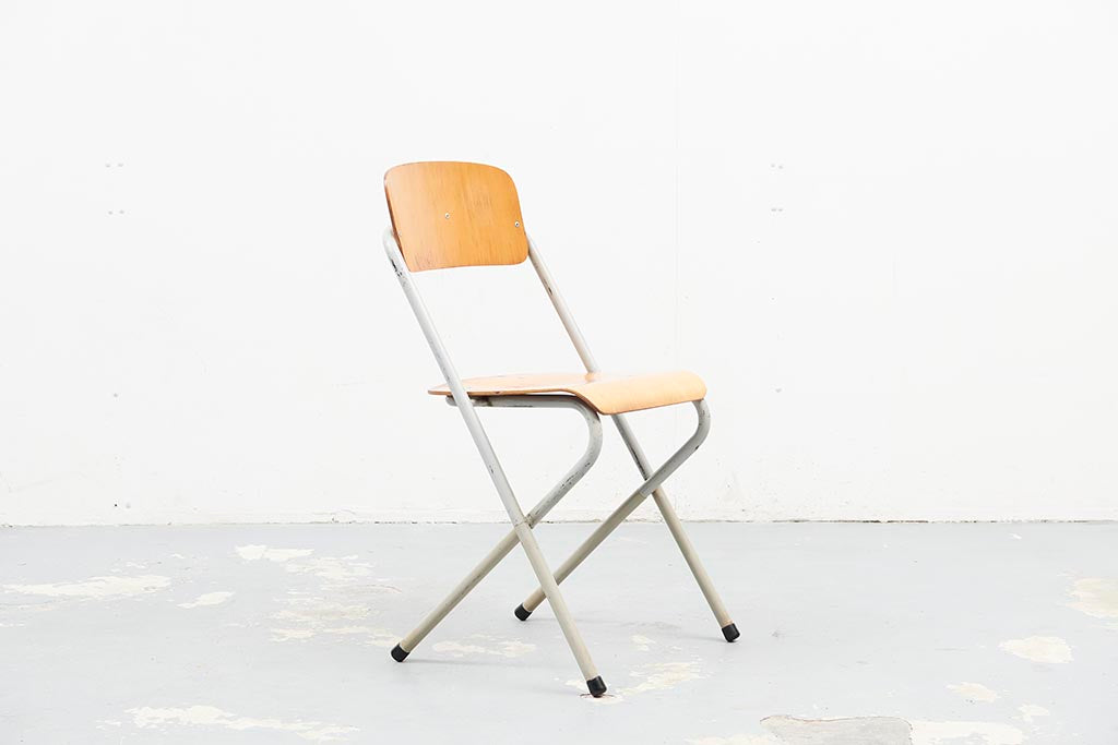 Aluflex style folding beech chair