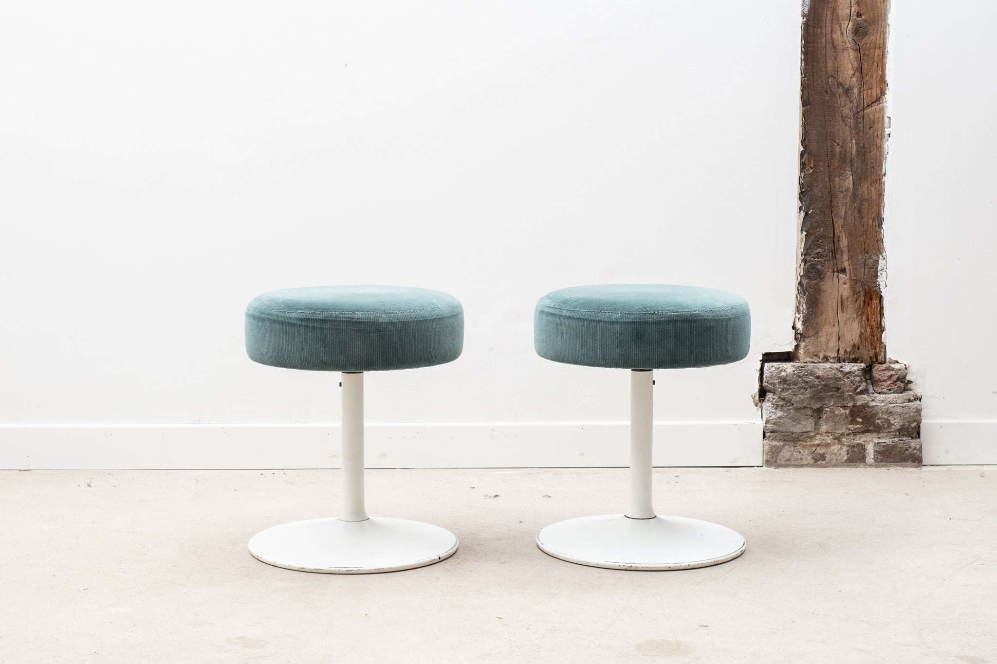 Tulip Style Low Stool