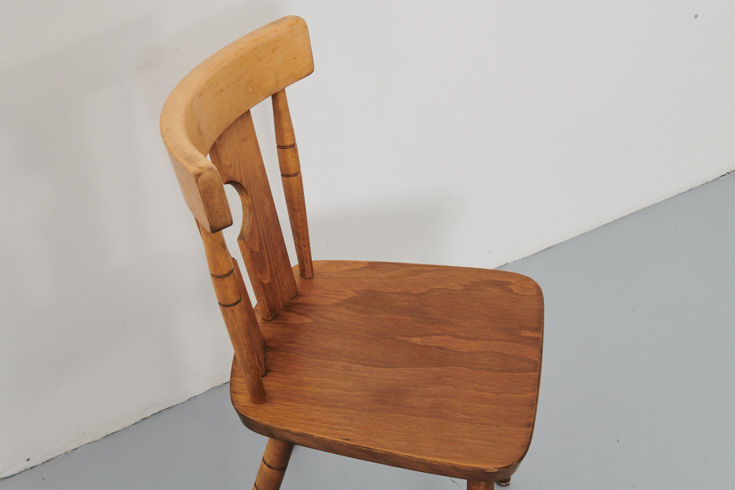 Scandinavian bistro chair