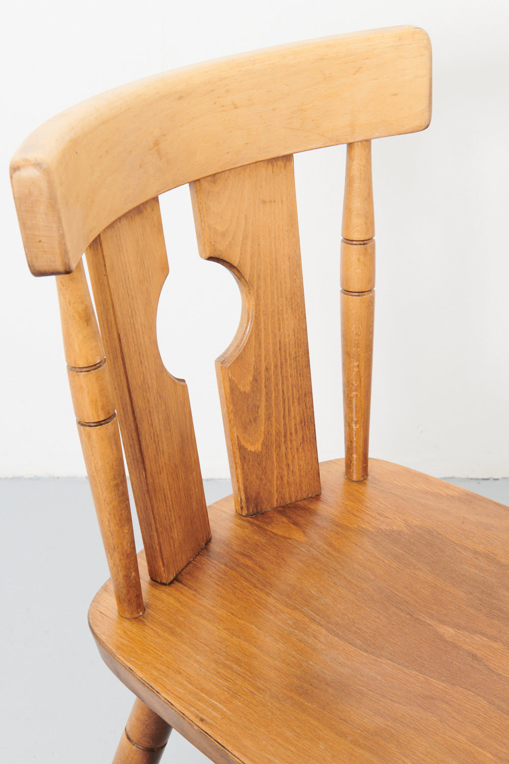 Scandinavian bistro chair