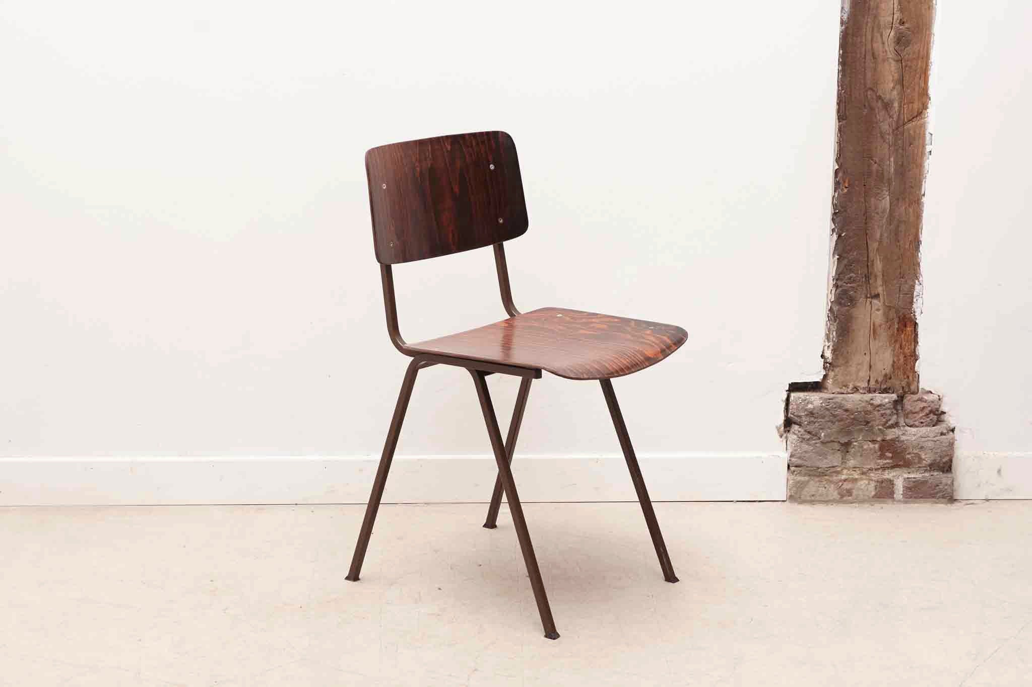 Eromes F6 ebony chair