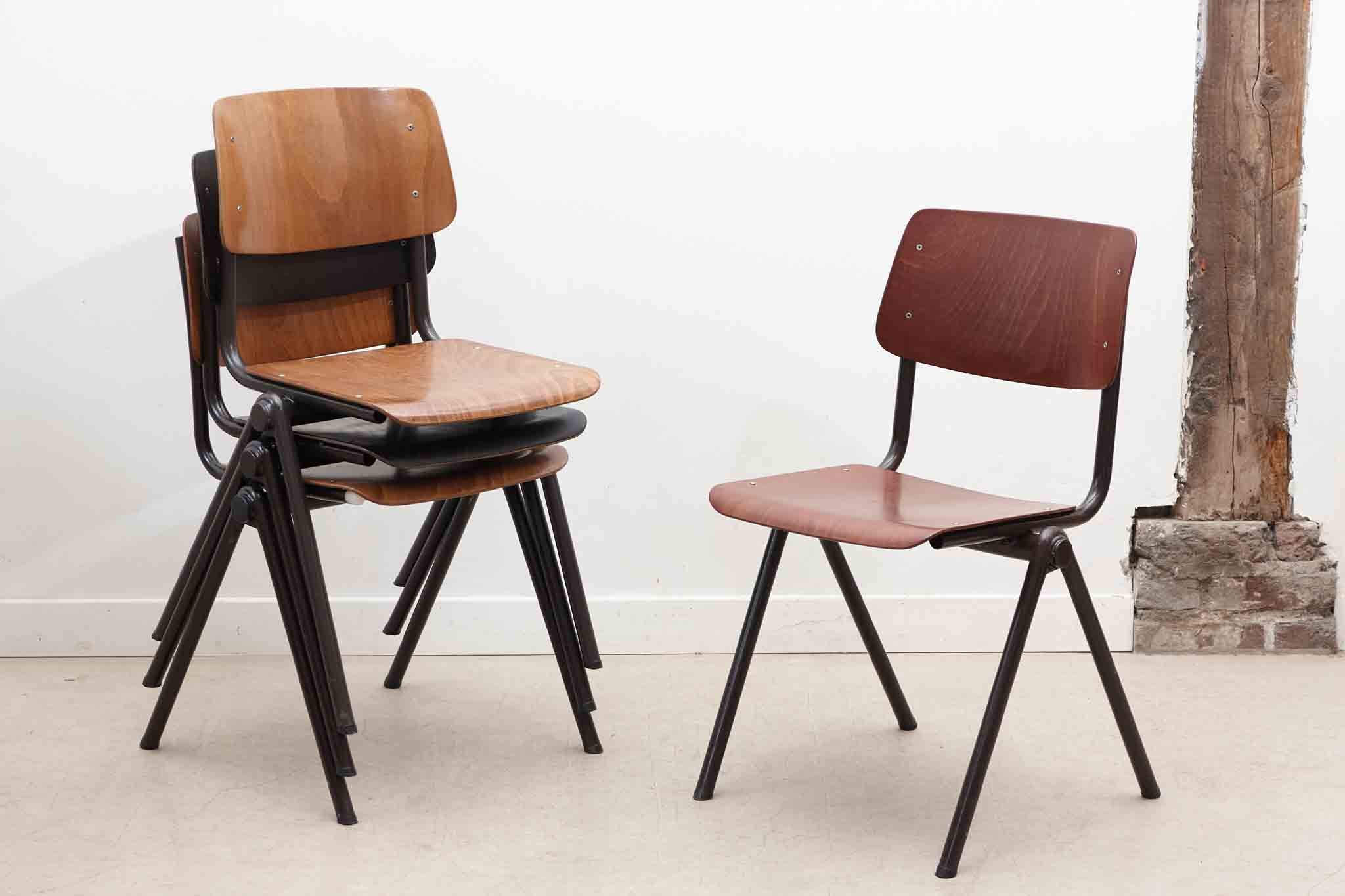 Chaise Galvanitas S35