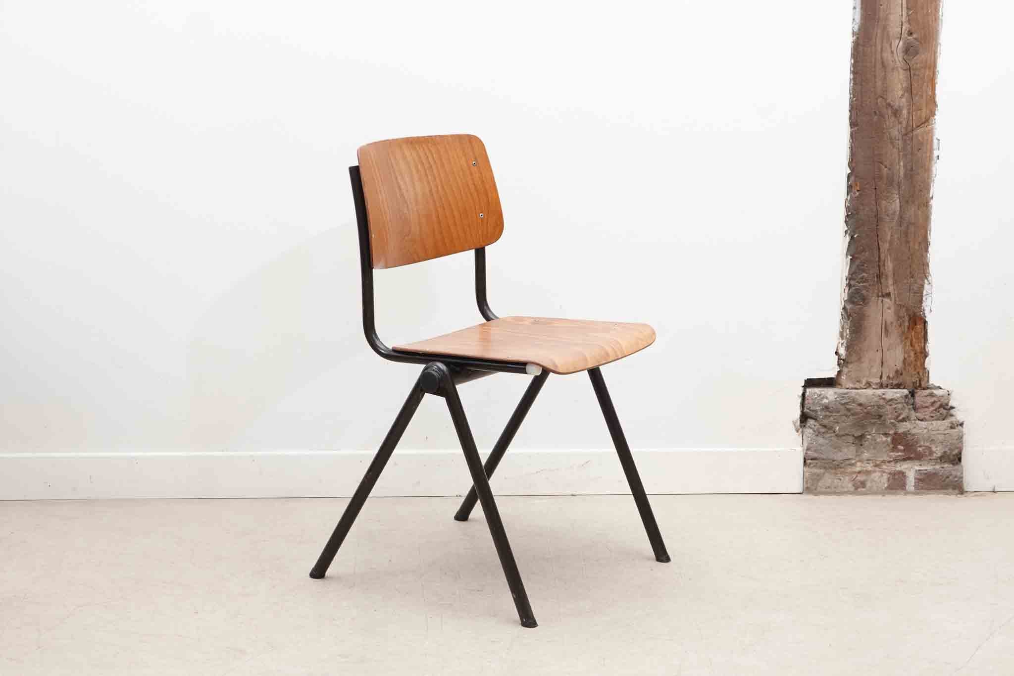 Chaise Galvanitas S35