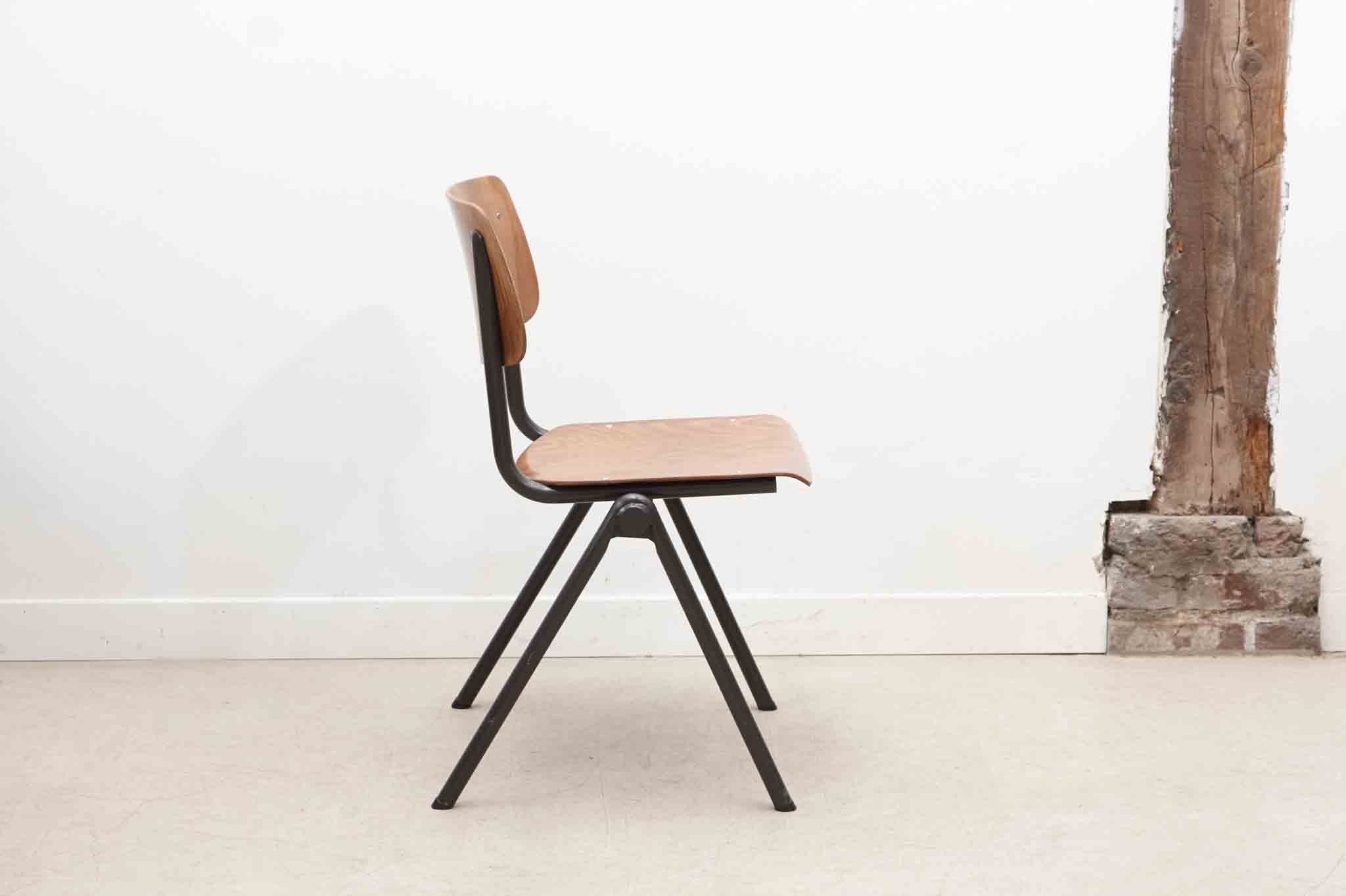 Chaise Galvanitas S35