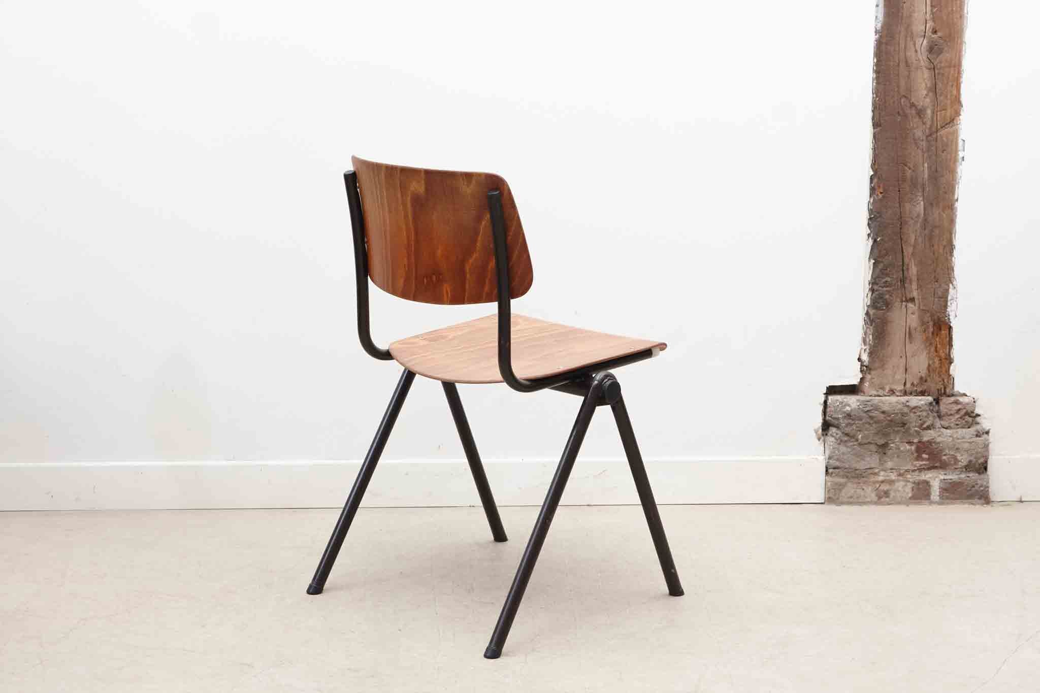 Chaise Galvanitas S35
