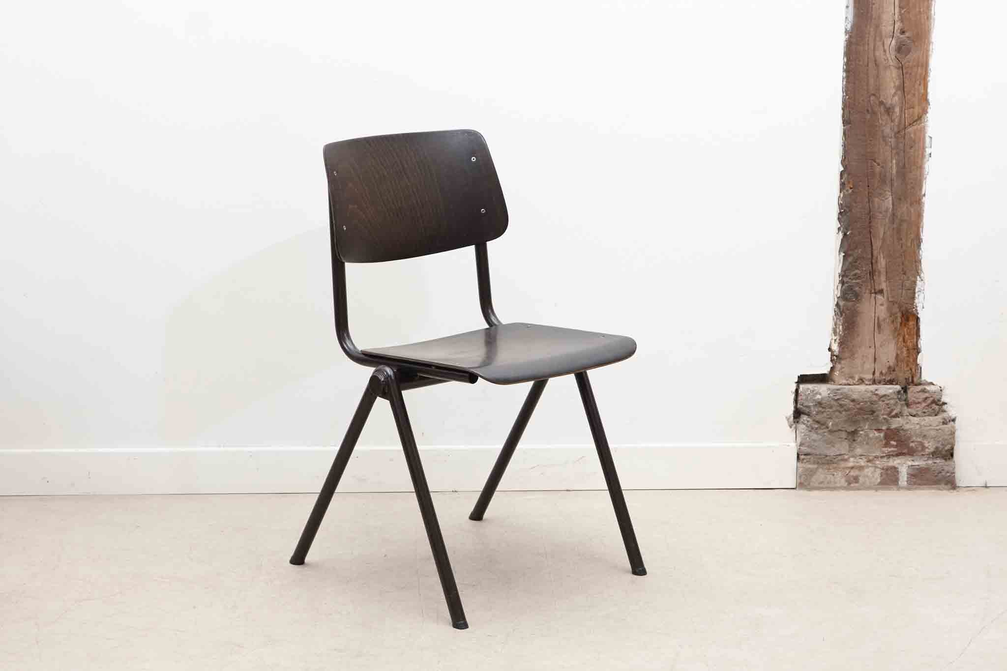 Chaise Galvanitas S35