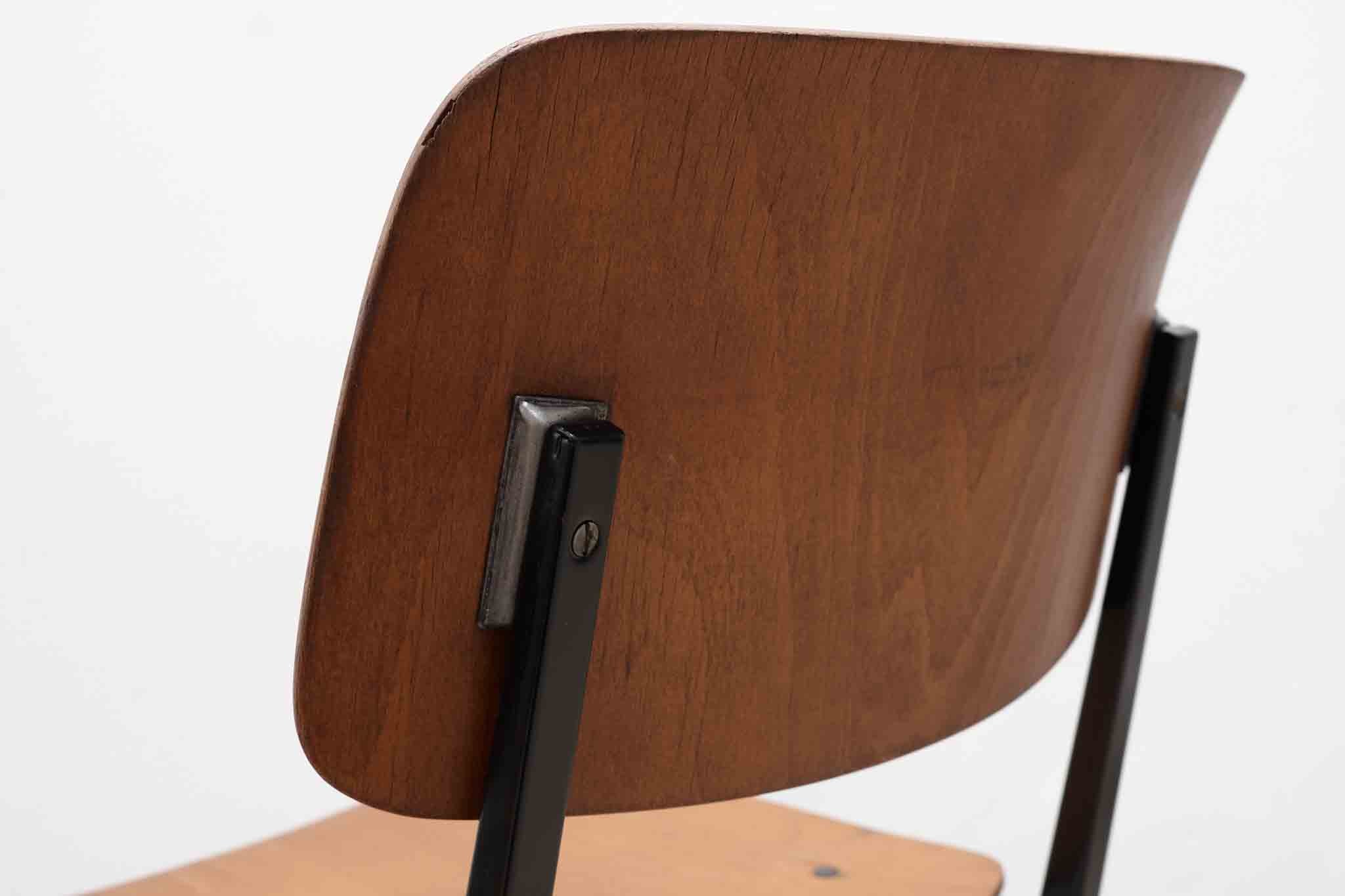 Chaise empilable Marko noir