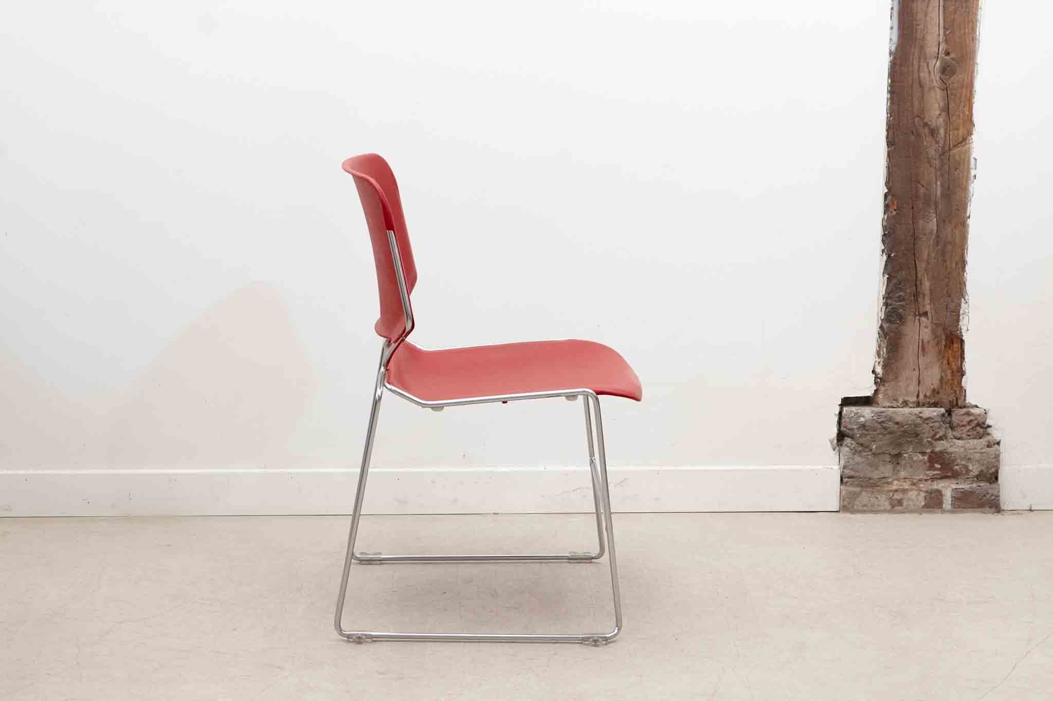 Chaise design Matrix par Thomas Tolleson