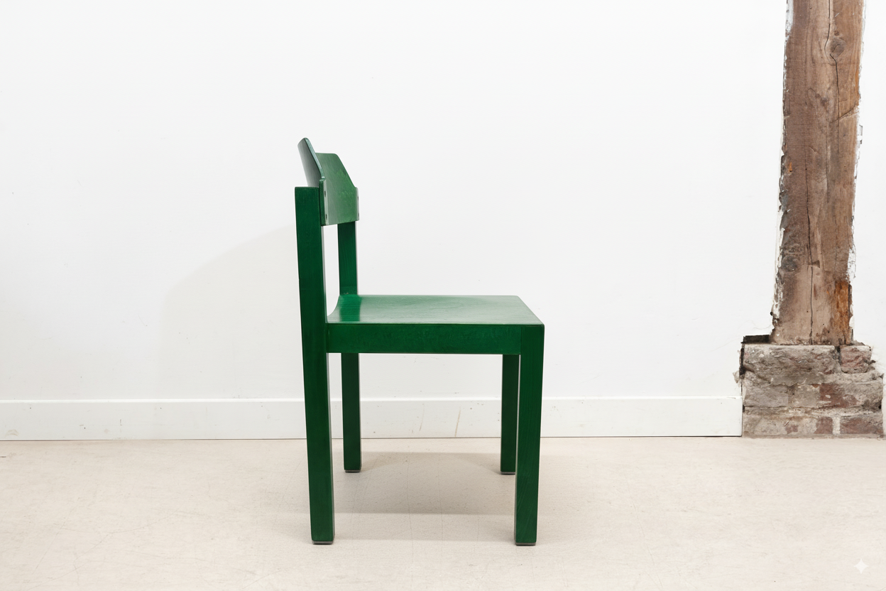 Chaise scandinave par Rainer Schell teintée verte