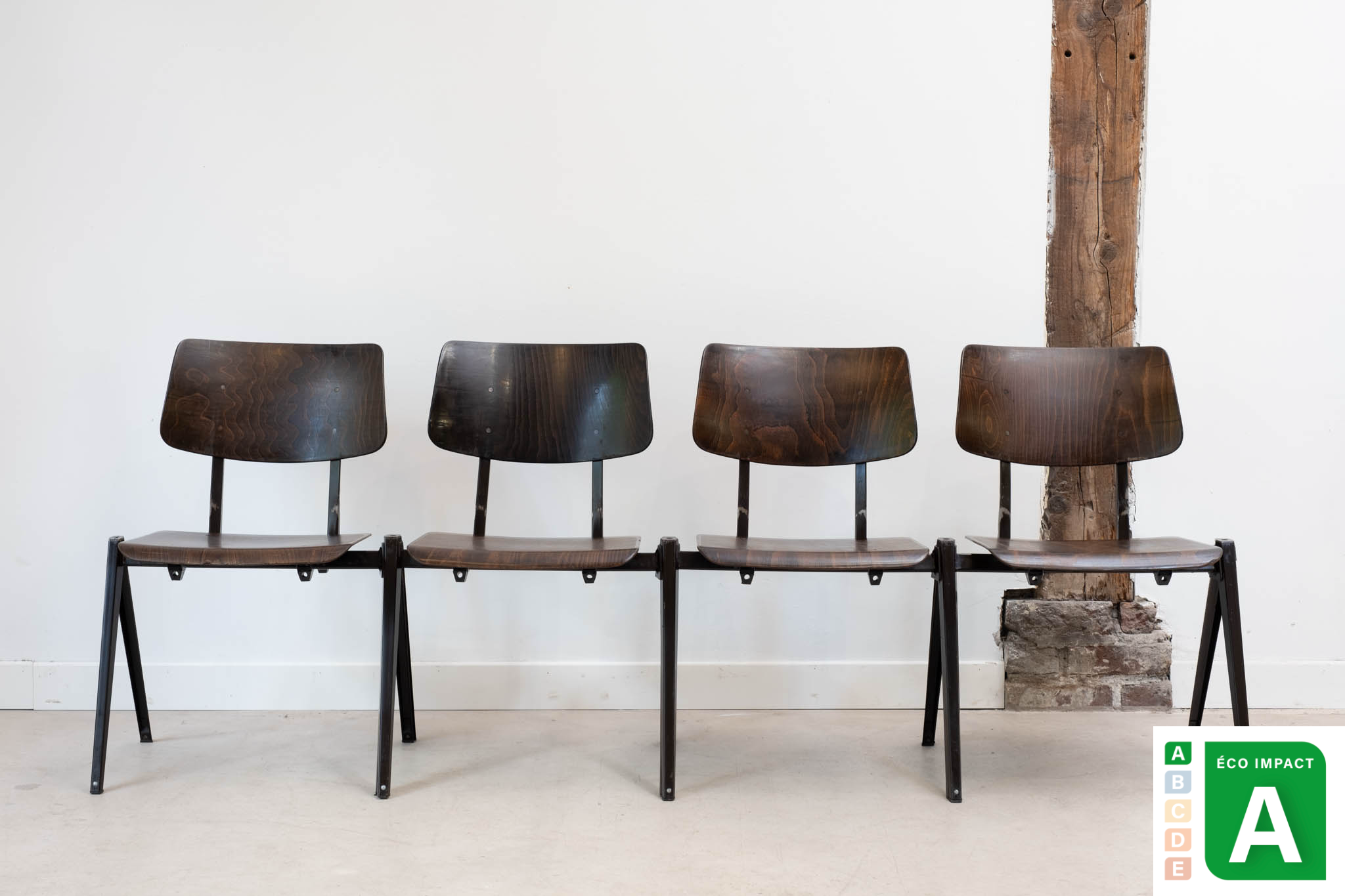 Stackable Galvanitas S21 chair