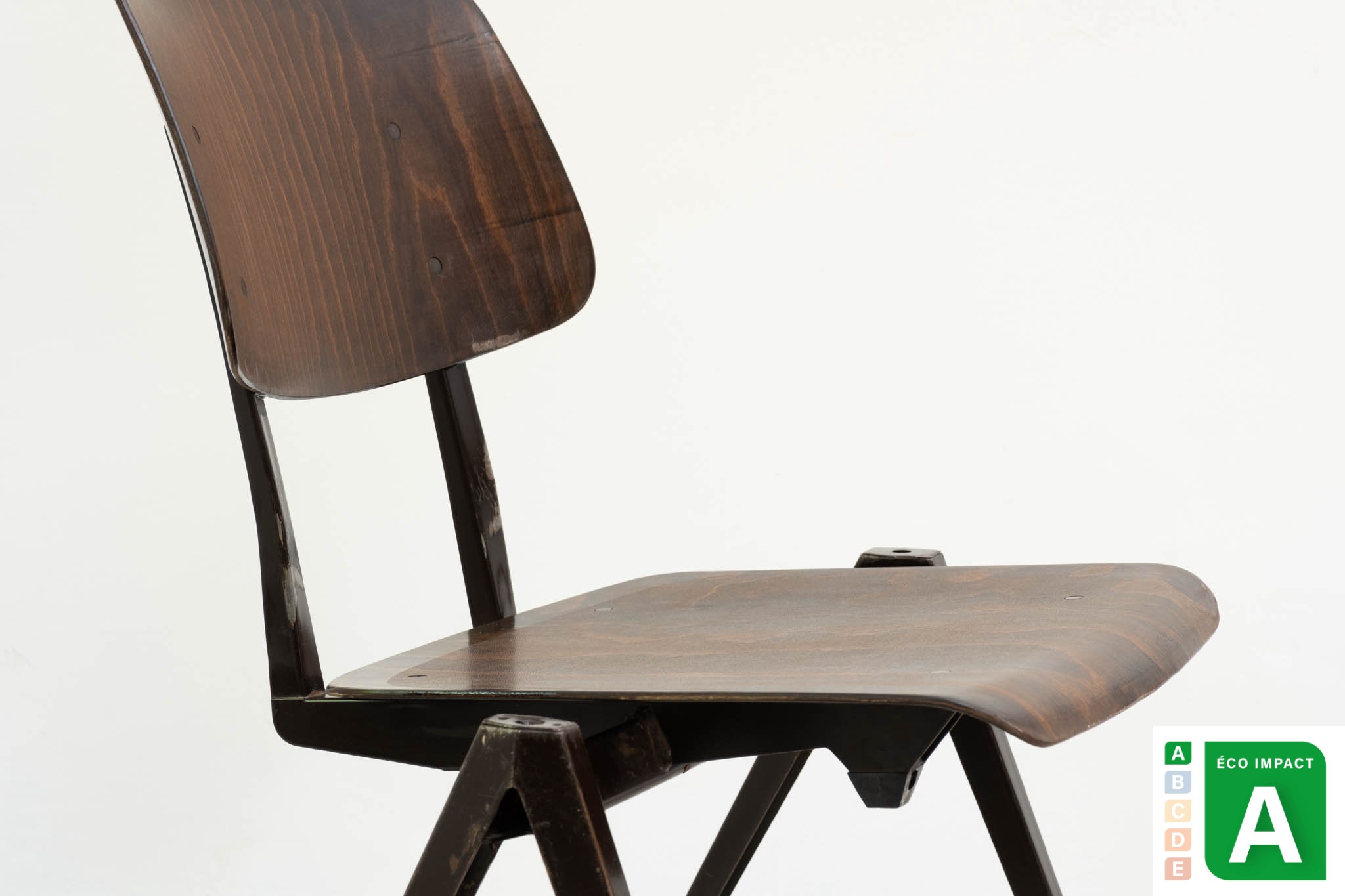 Stackable Galvanitas S21 chair