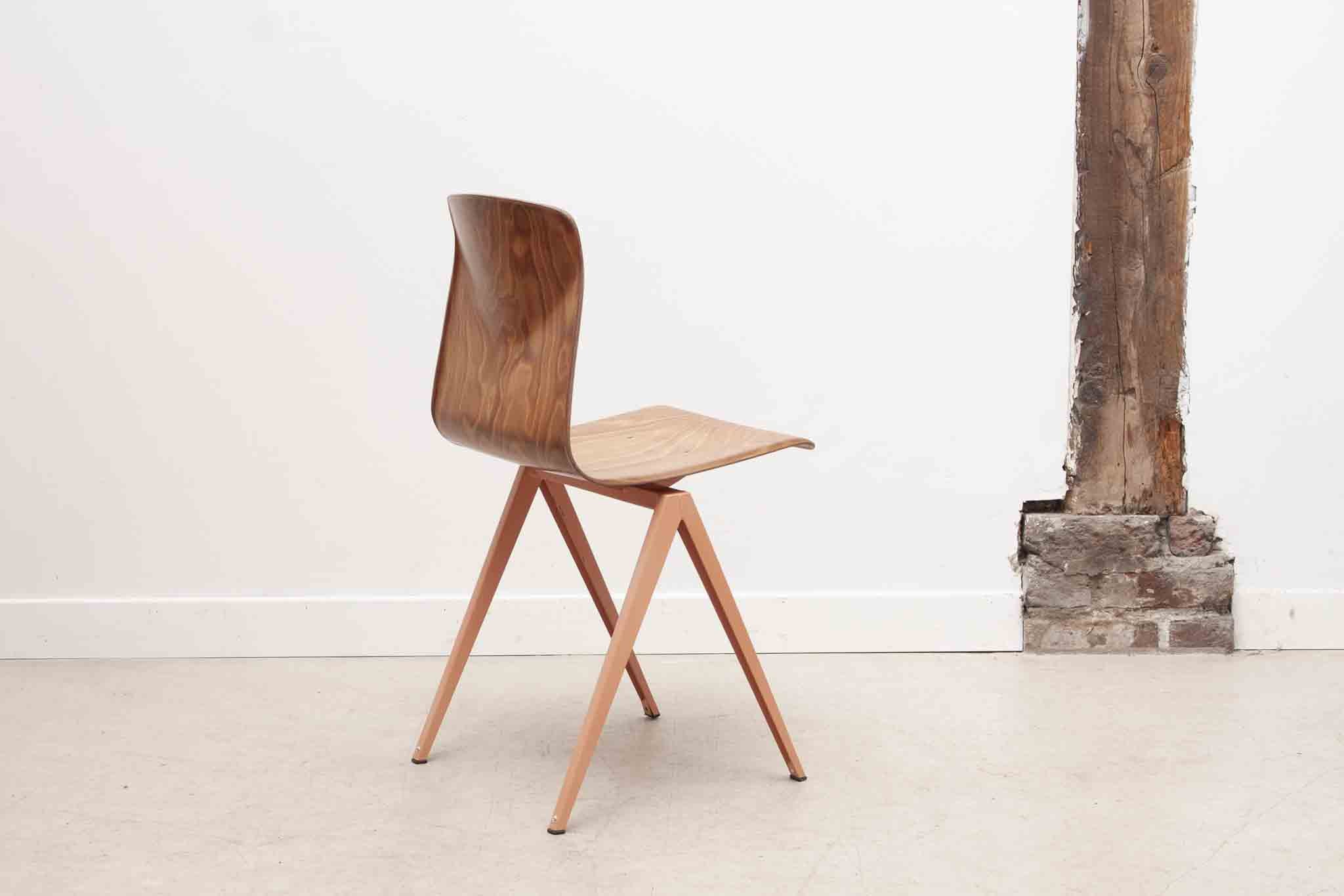 Galvanitas s19 reissue chair Off-white