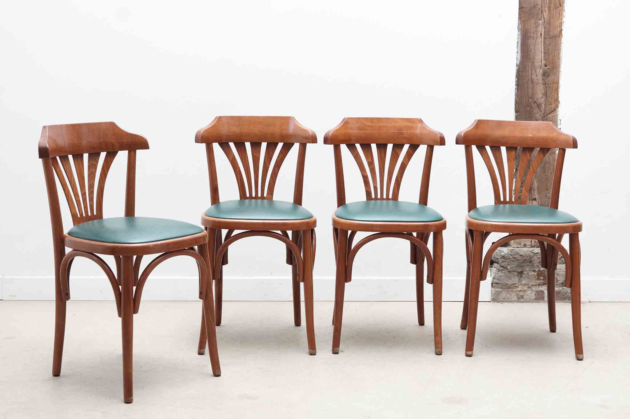 Upholstered bistro chair oak / cognac