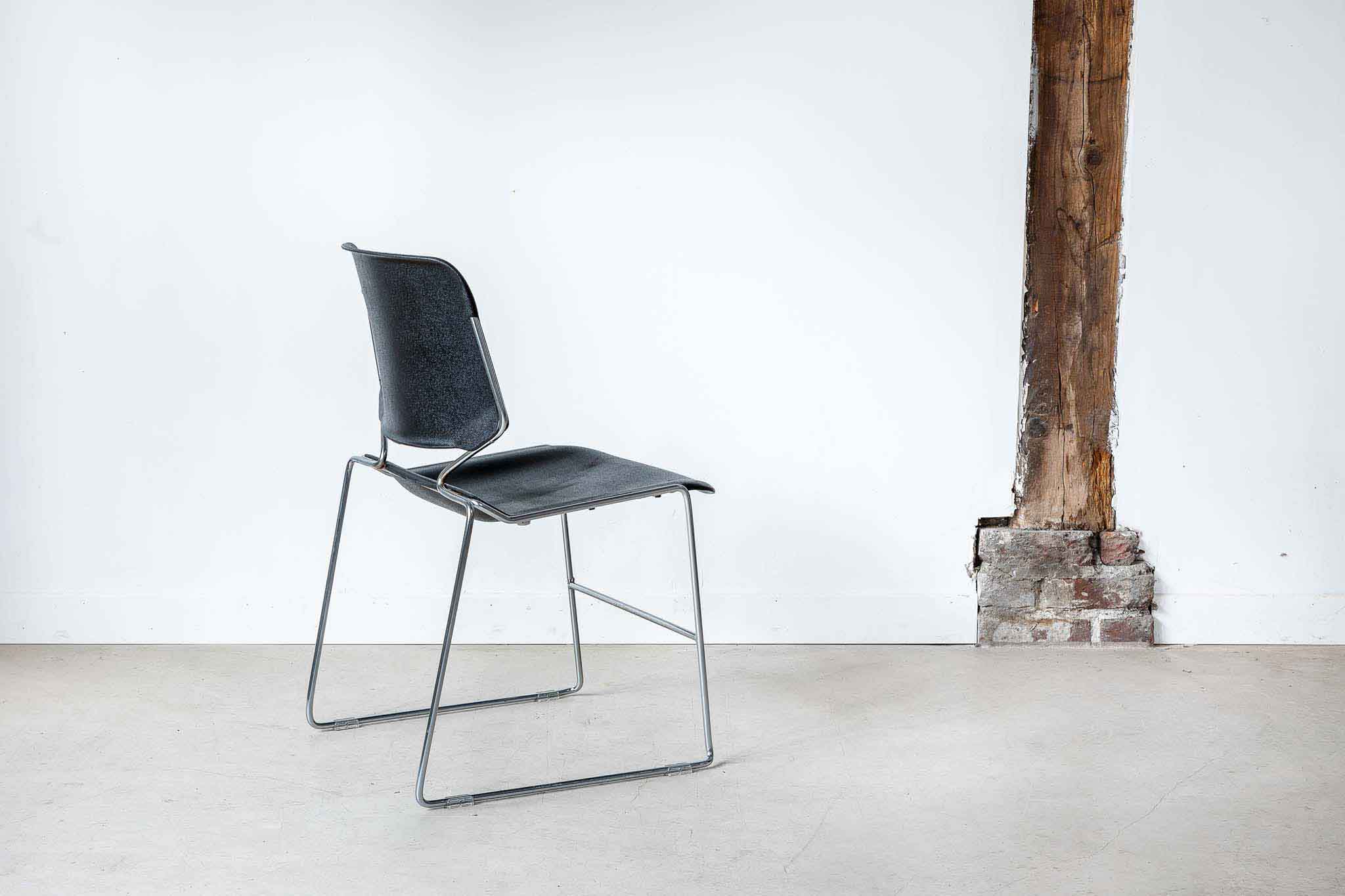 Chaise design Matrix par Thomas Tolleson