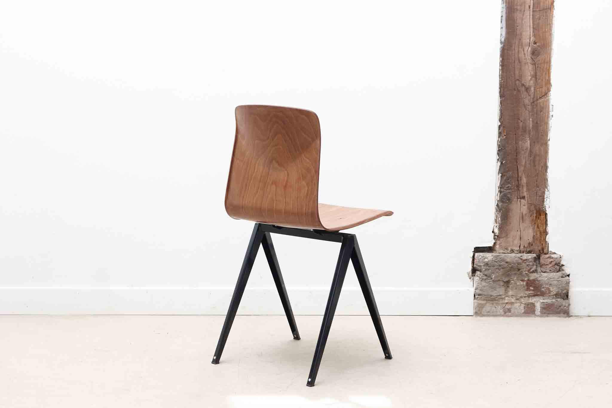 Galvanitas s19 reissue chair Off-white