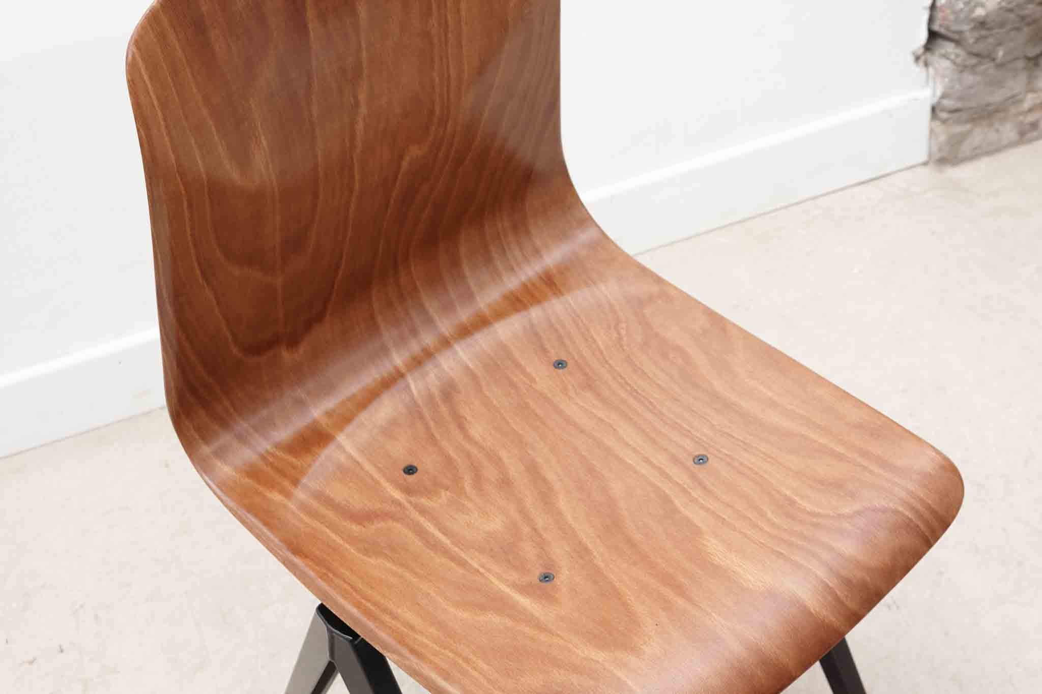 Galvanitas s19 reissue chair Off-white