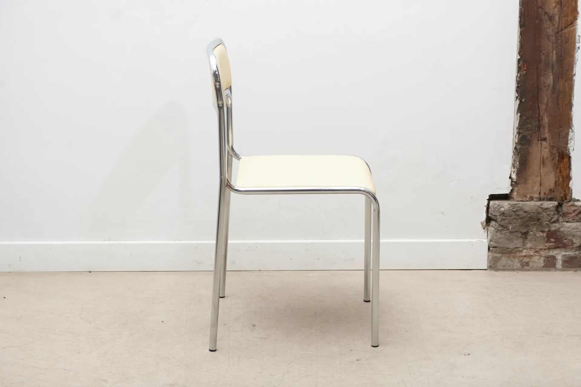 Chaise Lili