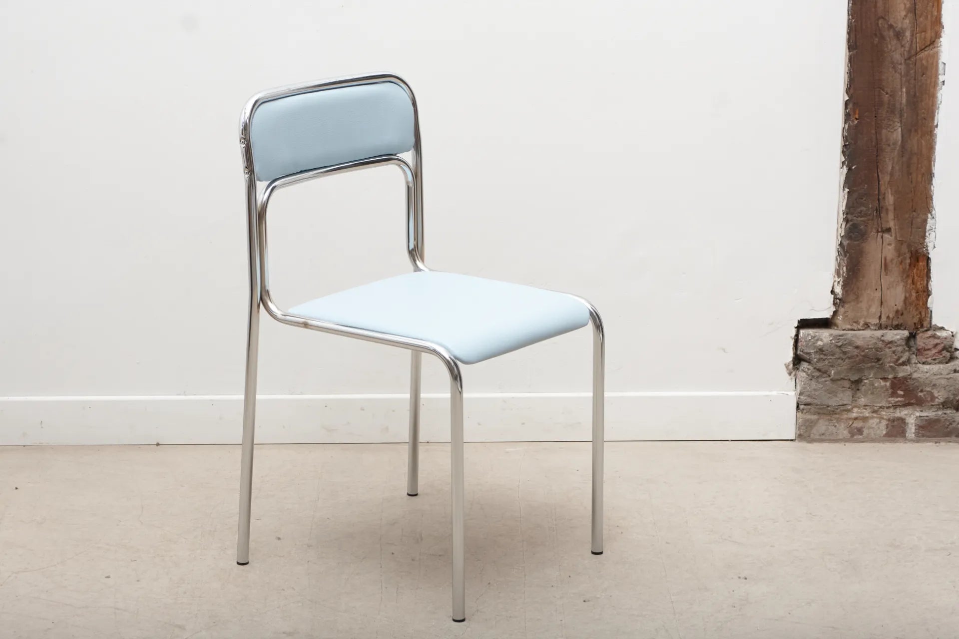 Chaise Lili