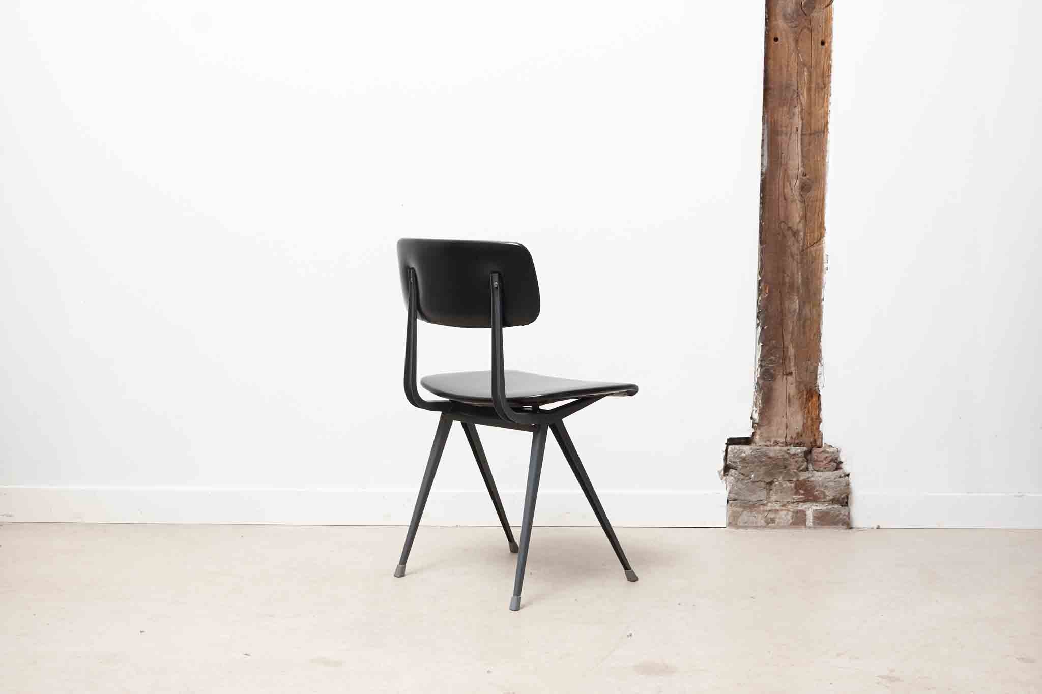 Chair "Result" Friso Kramer burgundy faux leather