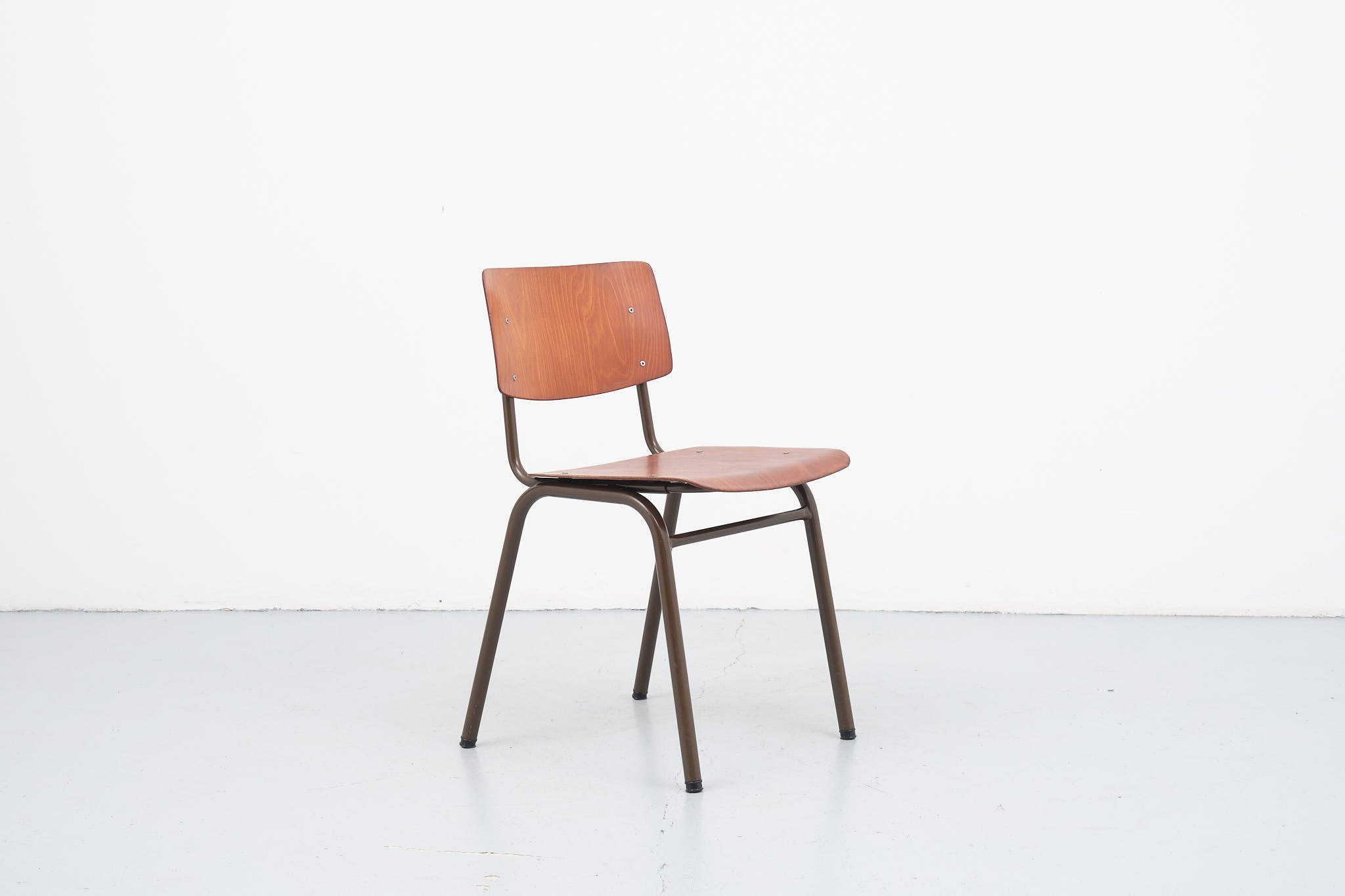 Marko brown oak chair
