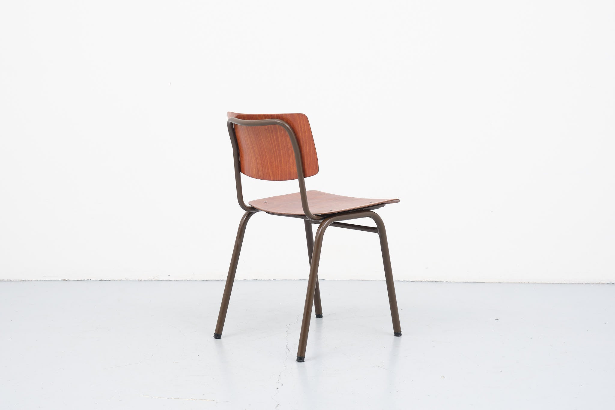 Marko brown oak chair