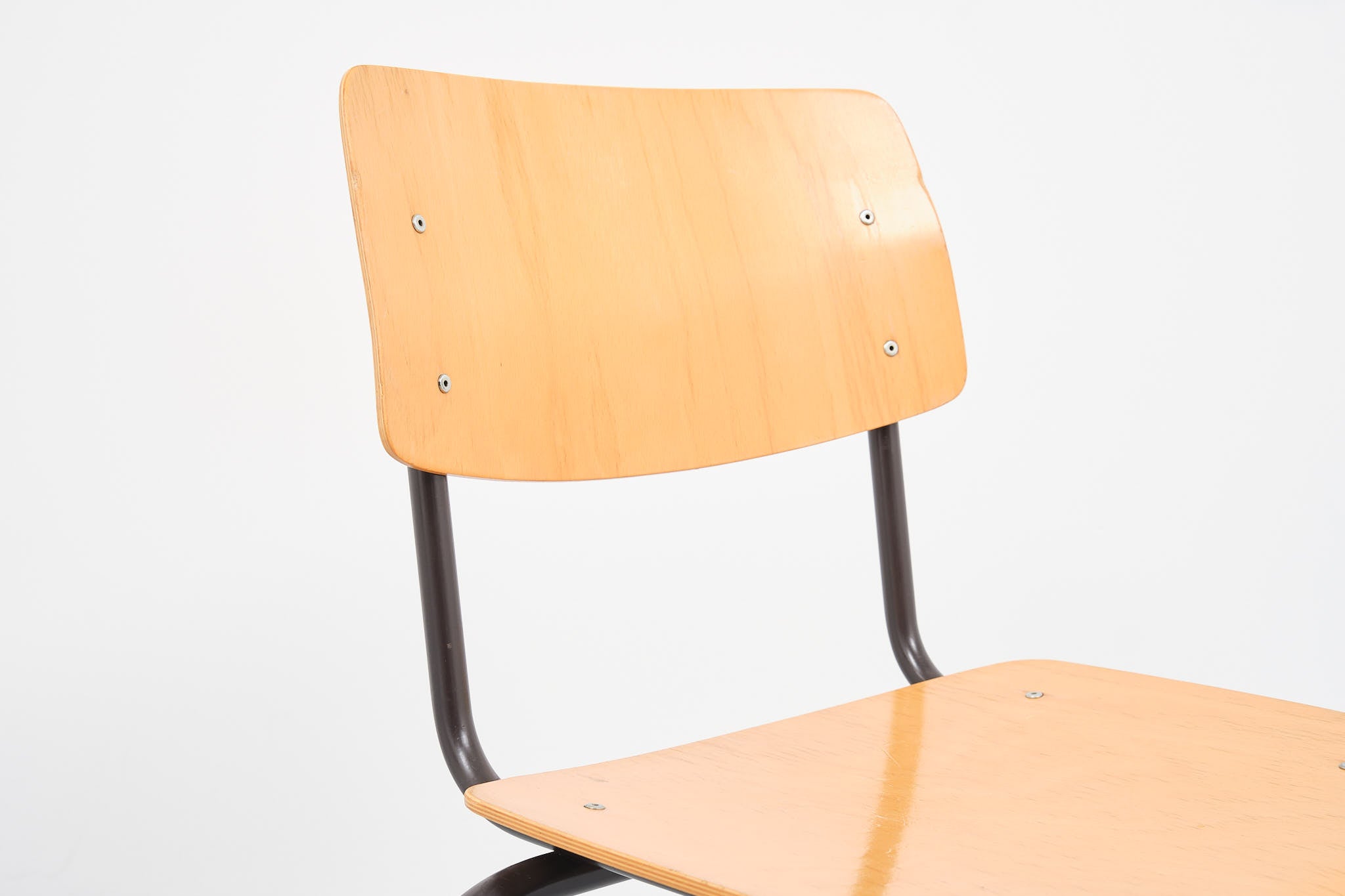 Ahrend chair beech / brown