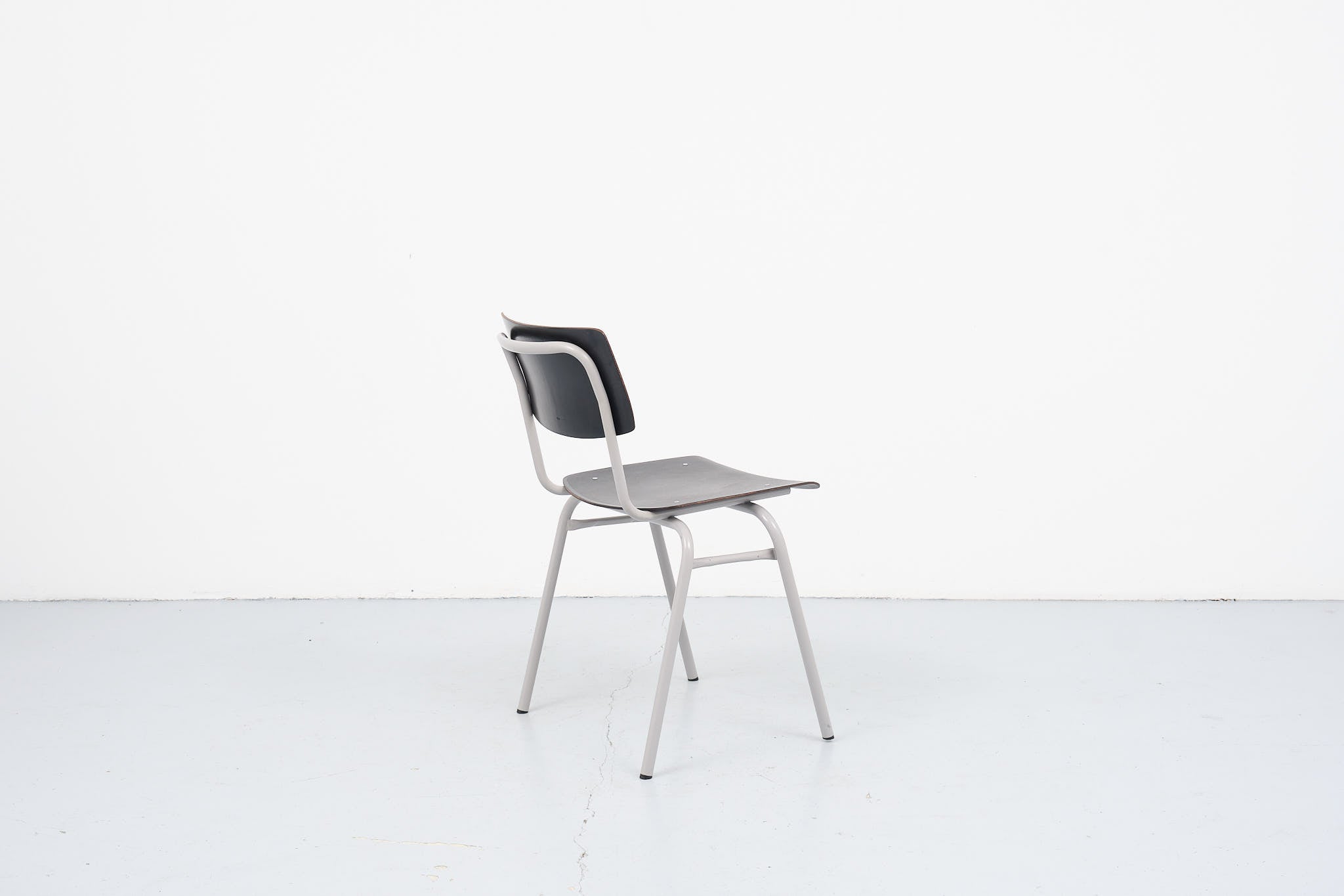 Ahrend Ebony Chair