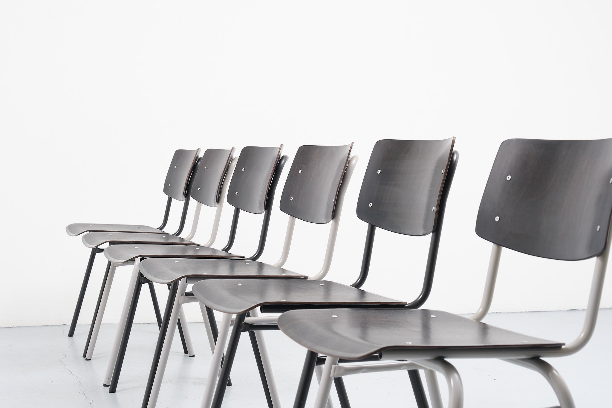 Ahrend Ebony Chair