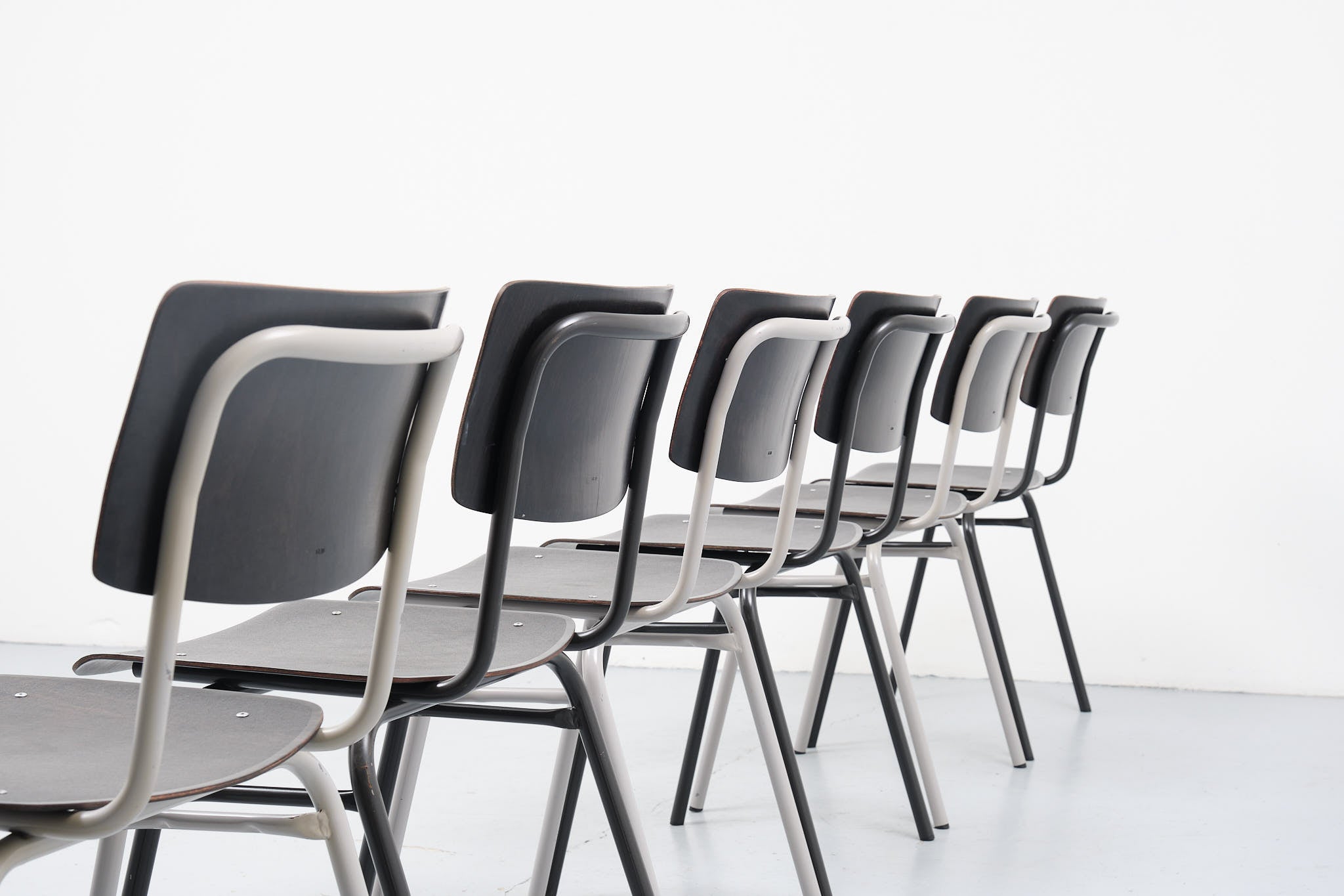 Ahrend Ebony Chair