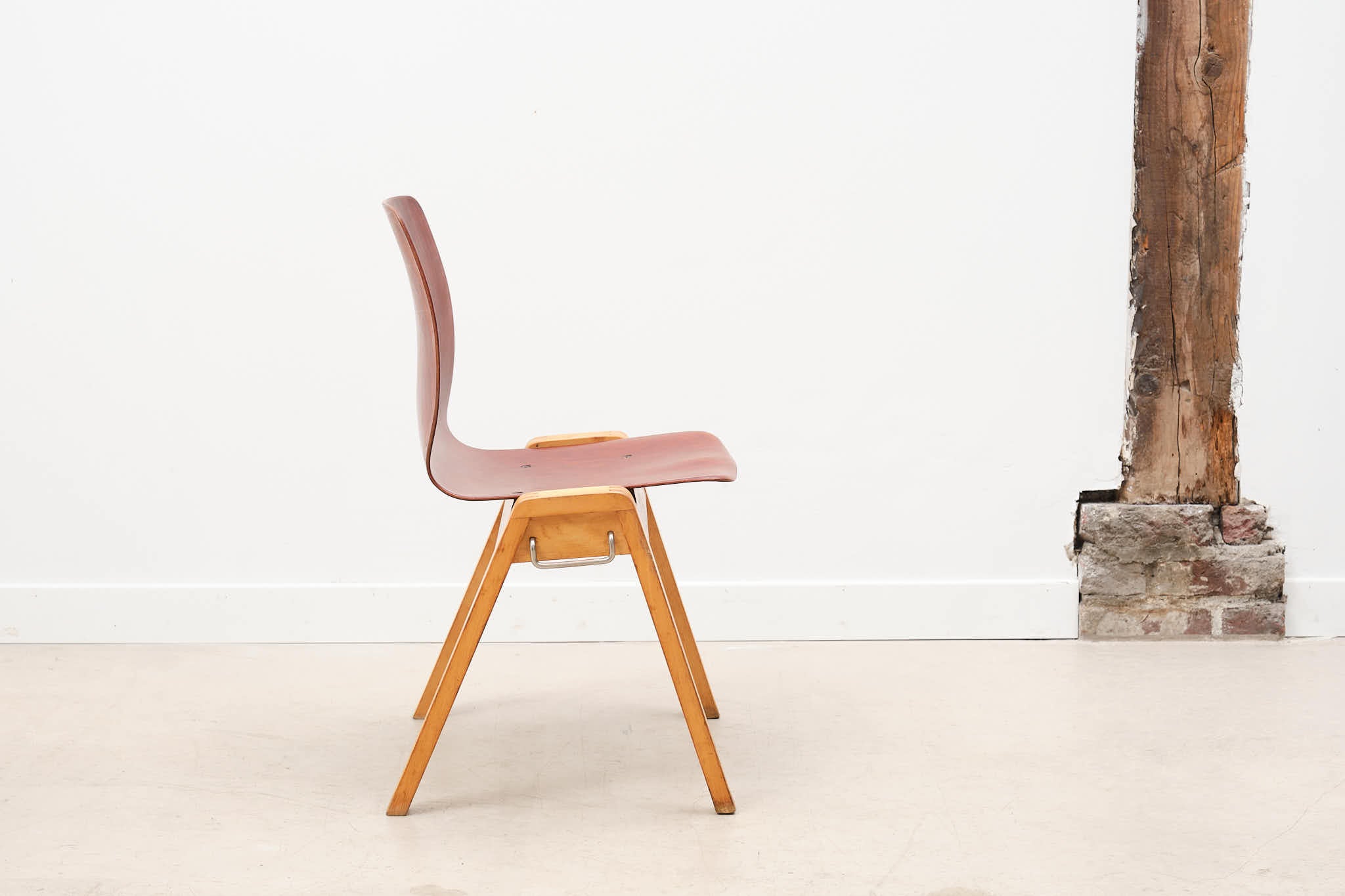 Stackable chair in gray oak pagholz