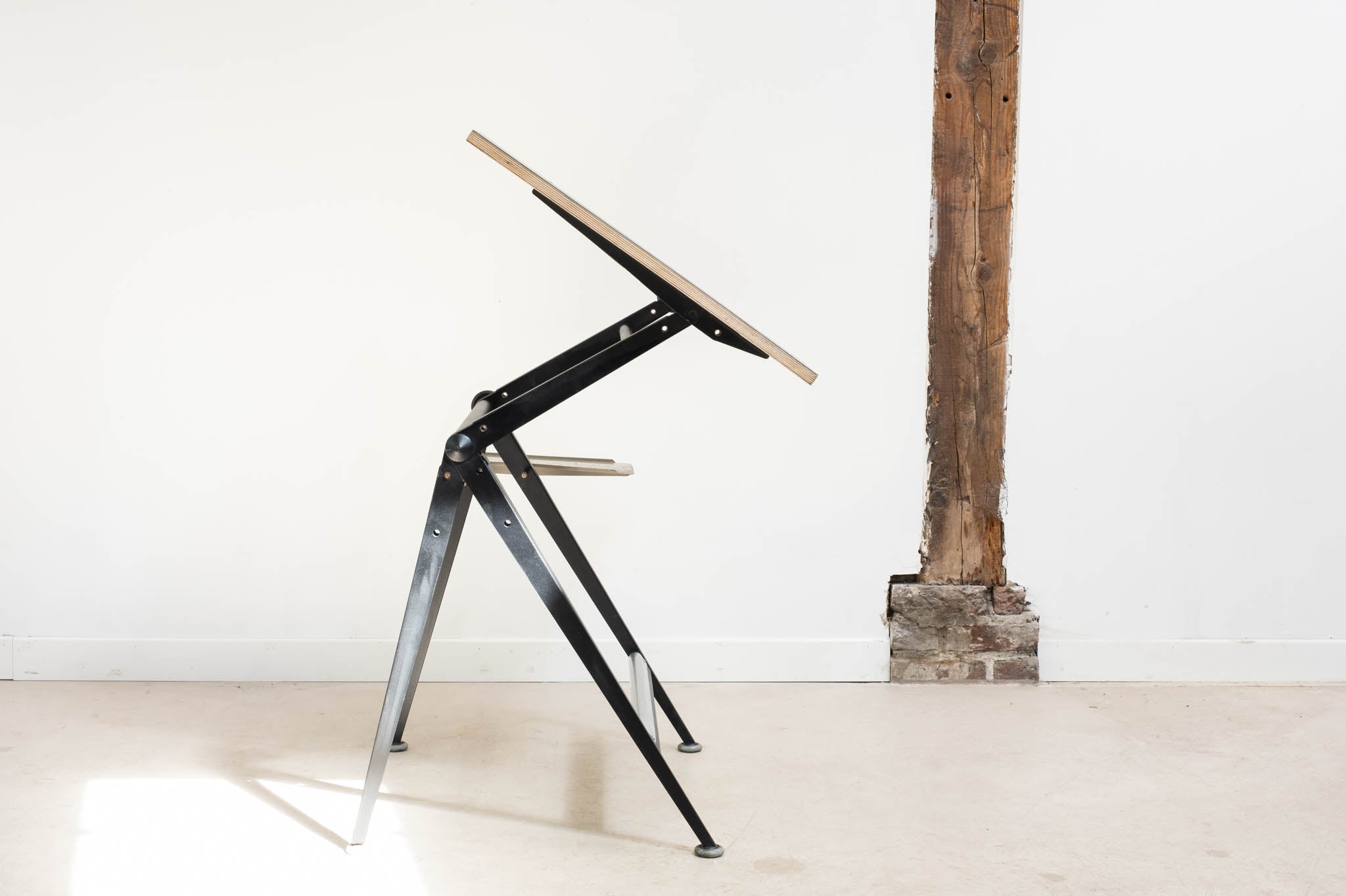 Drafting table Reply by Friso Kramer and Wim Rietveld