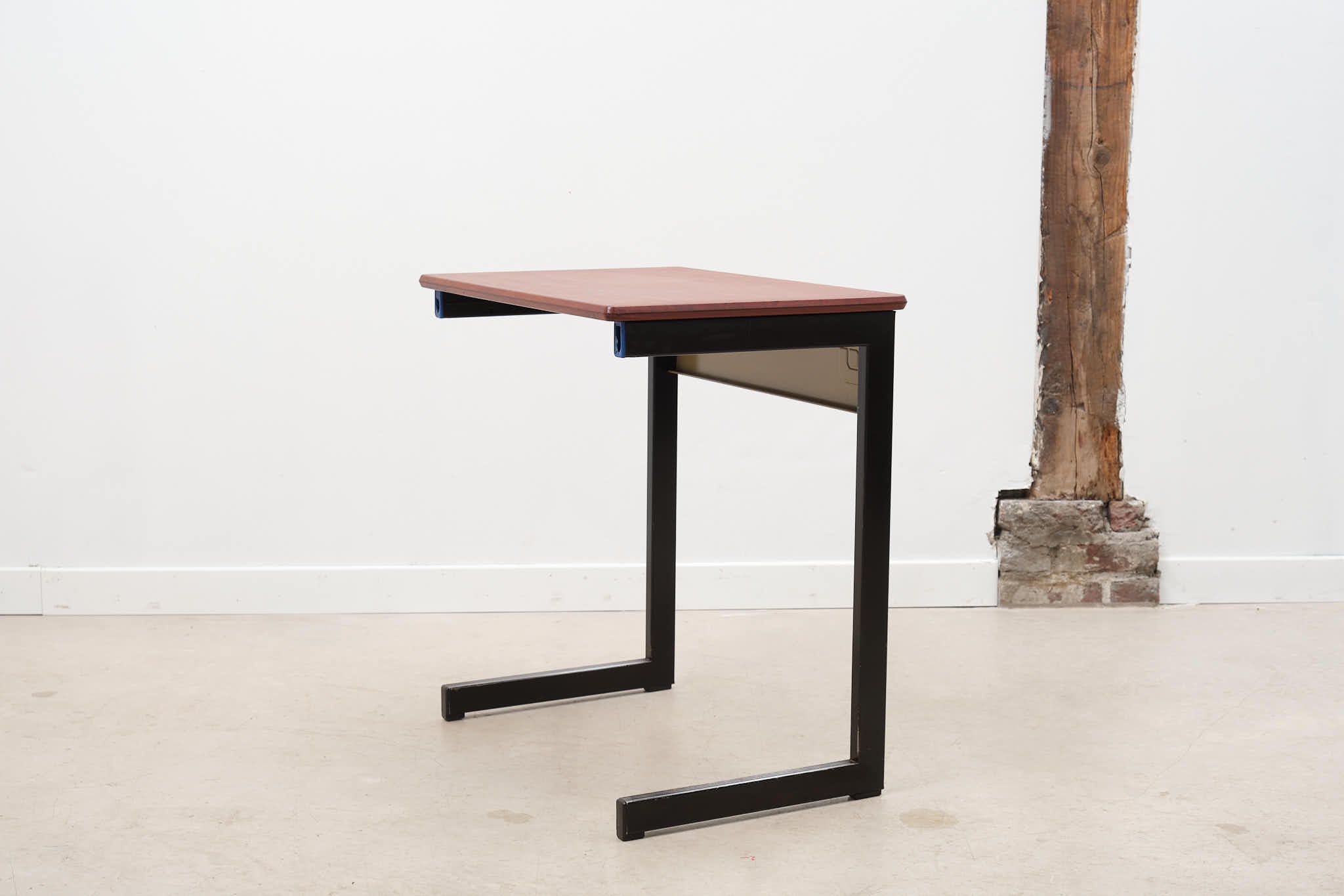 School table Galvanitas in wood
