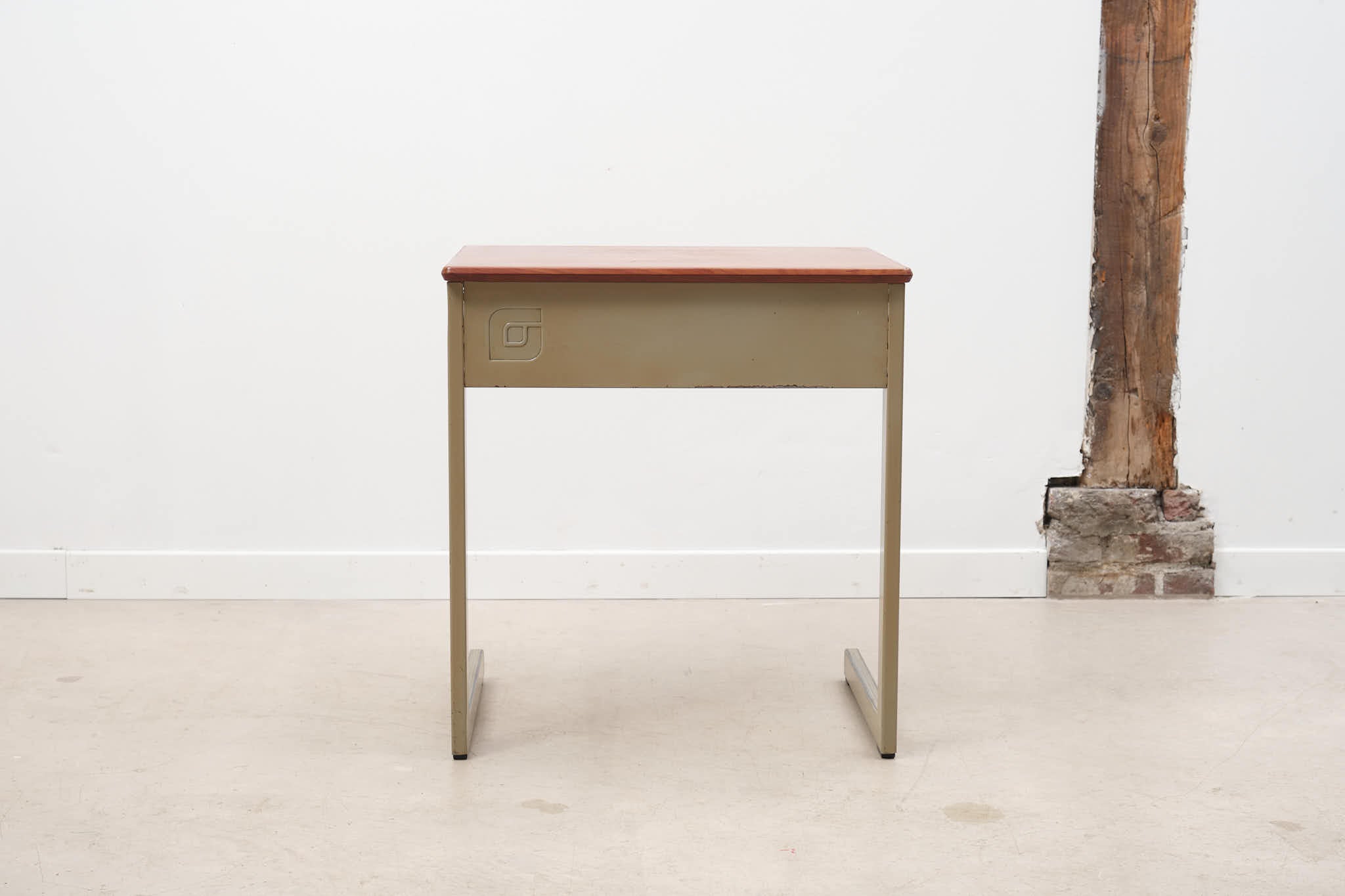 School table Galvanitas in wood