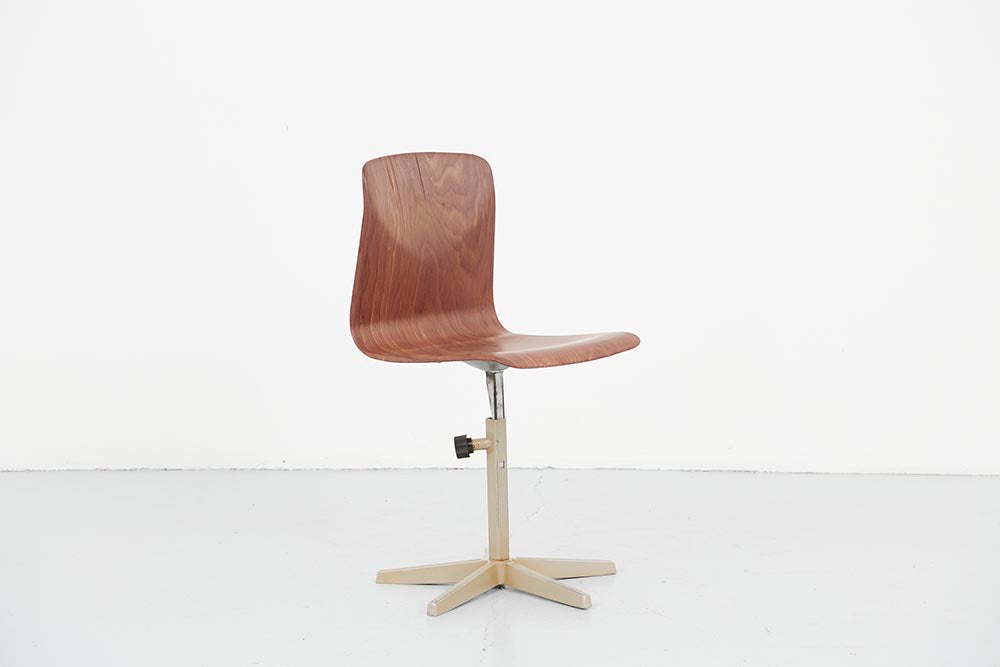 Adjustable workshop chair oak / beige