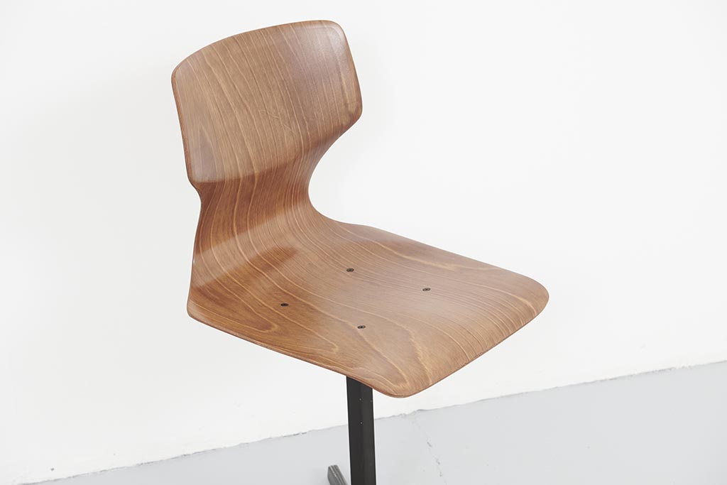 Galvanitas star chair black oak