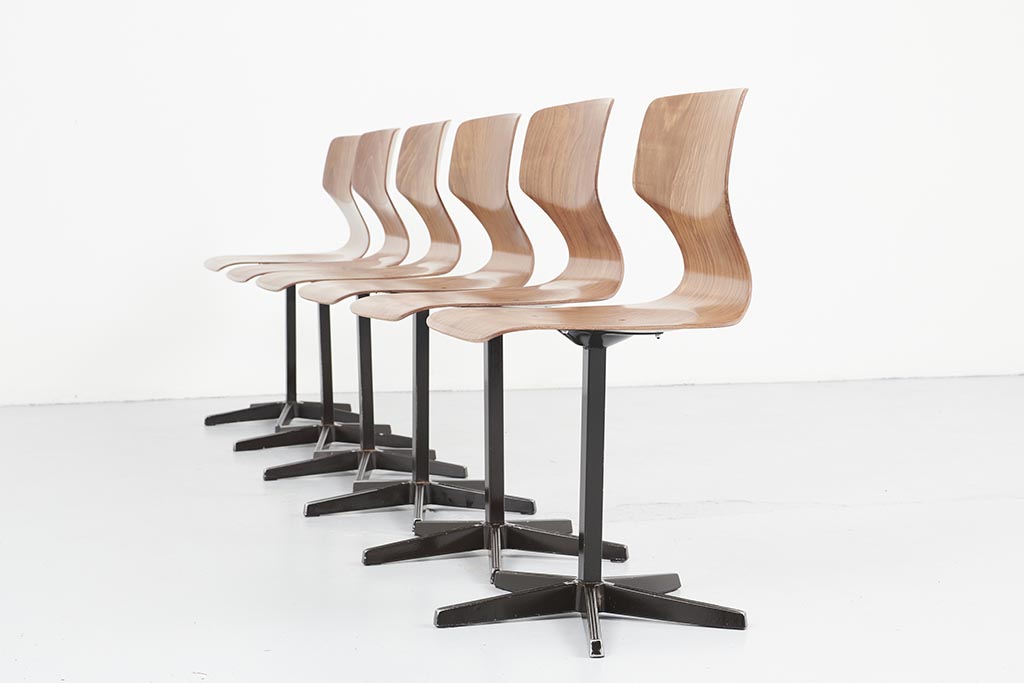 Galvanitas star chair black oak