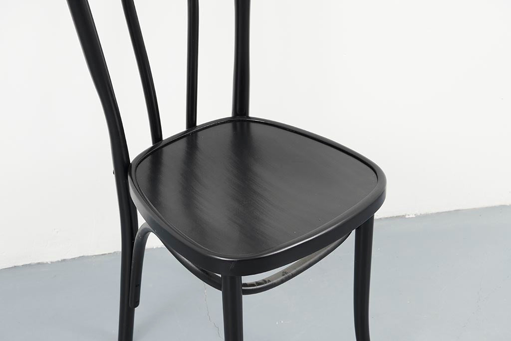 Black bistro chair