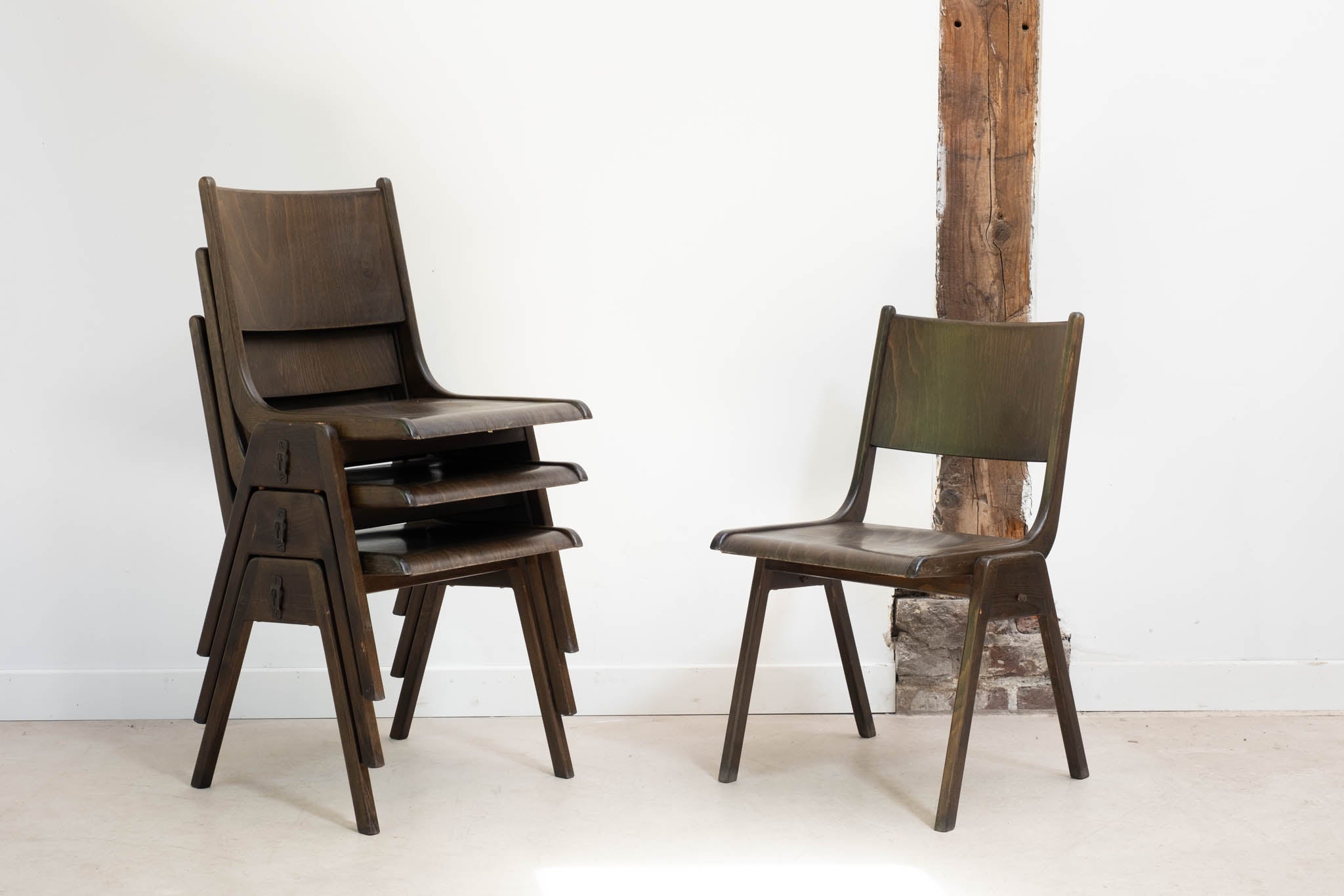 Pagholz chair all ebony wood
